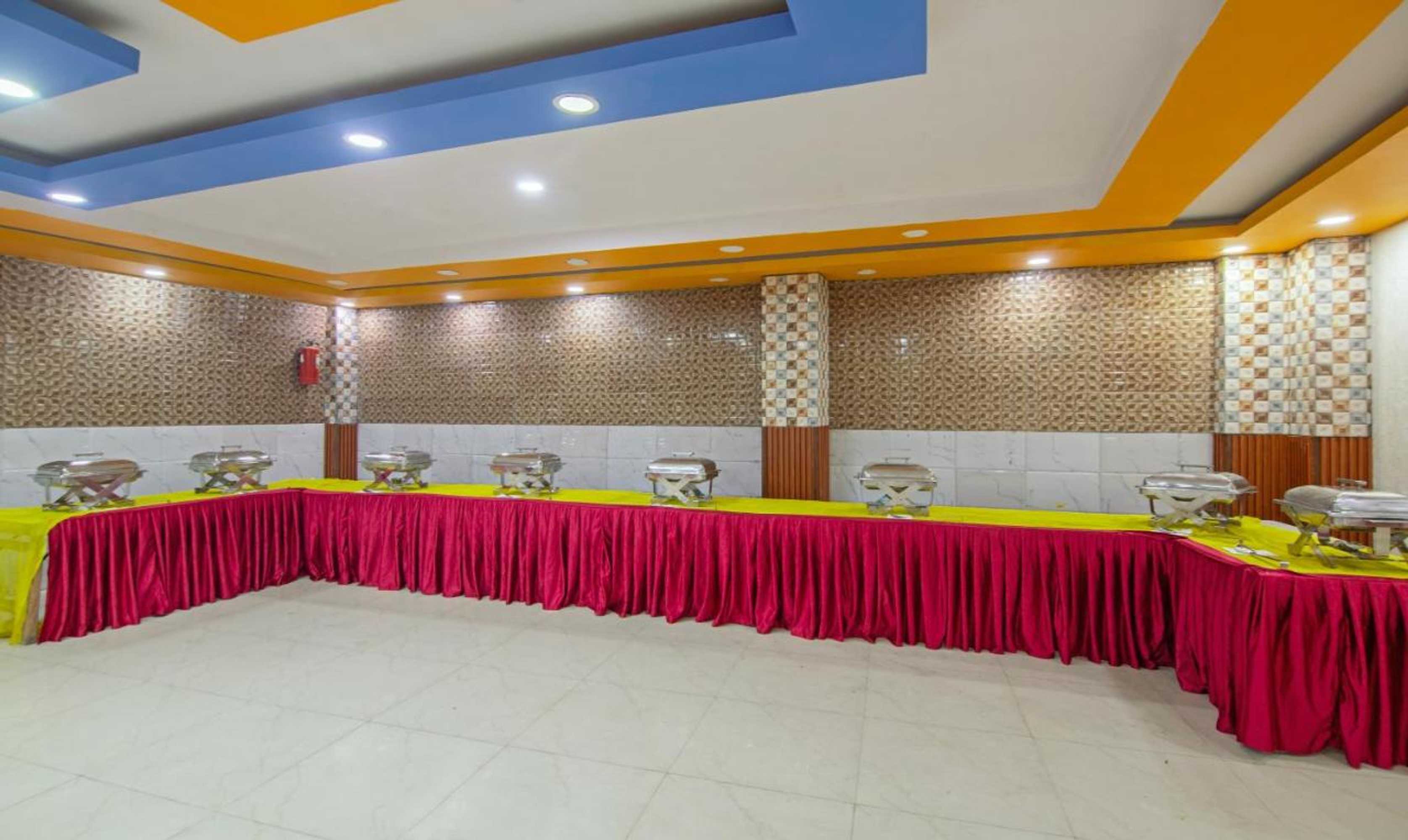 Gift card for Oyo 8764 Hotel Green View Palace