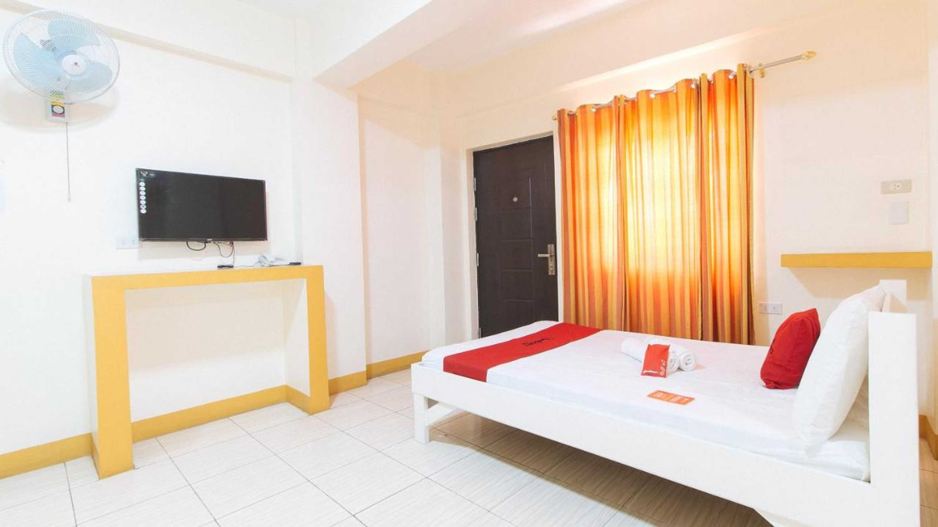 Gift card for Reddoorz @ Golden Skye Hotel Guagua