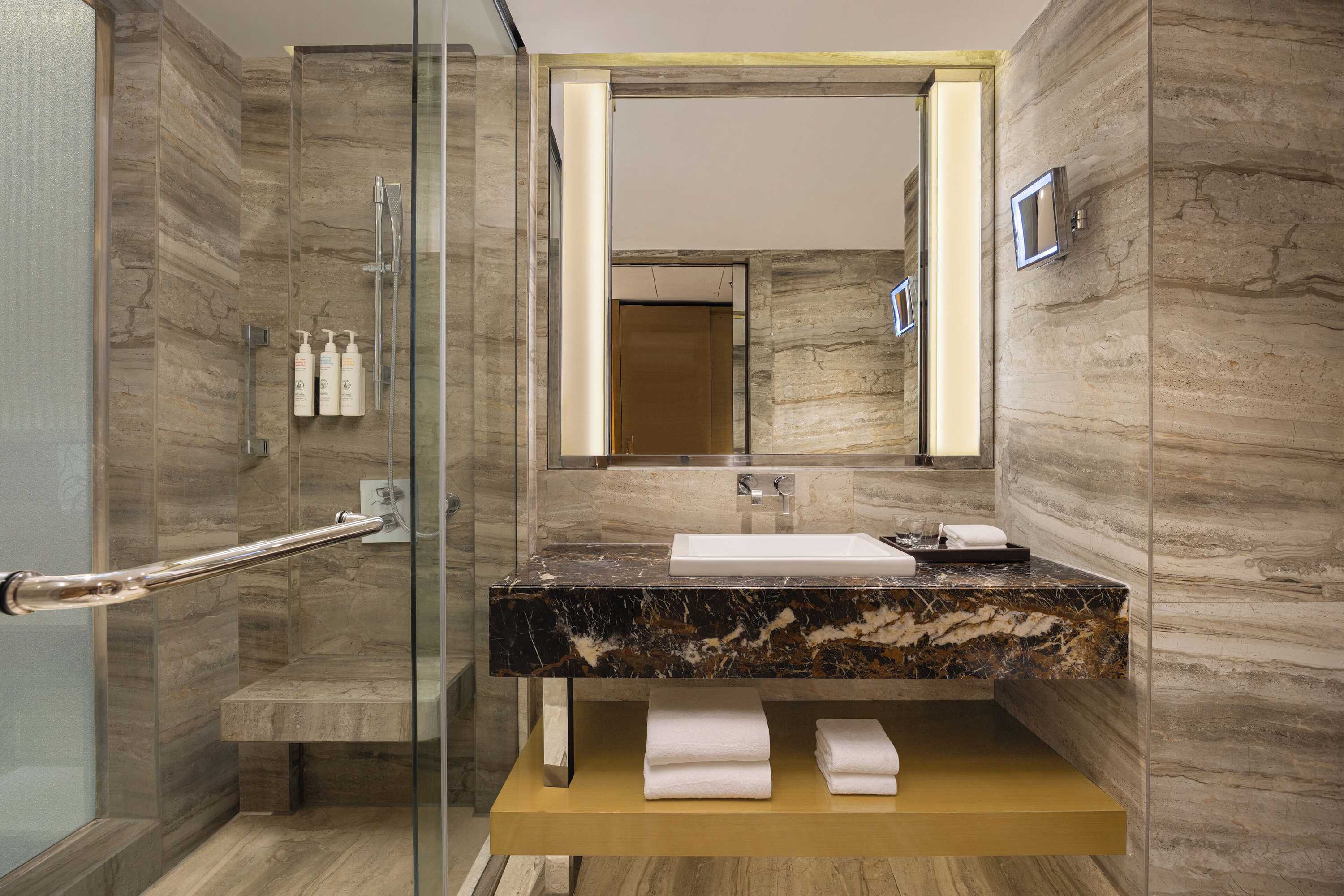 Gift card for Renaissance Lucknow Hotel, Gomti Nagar