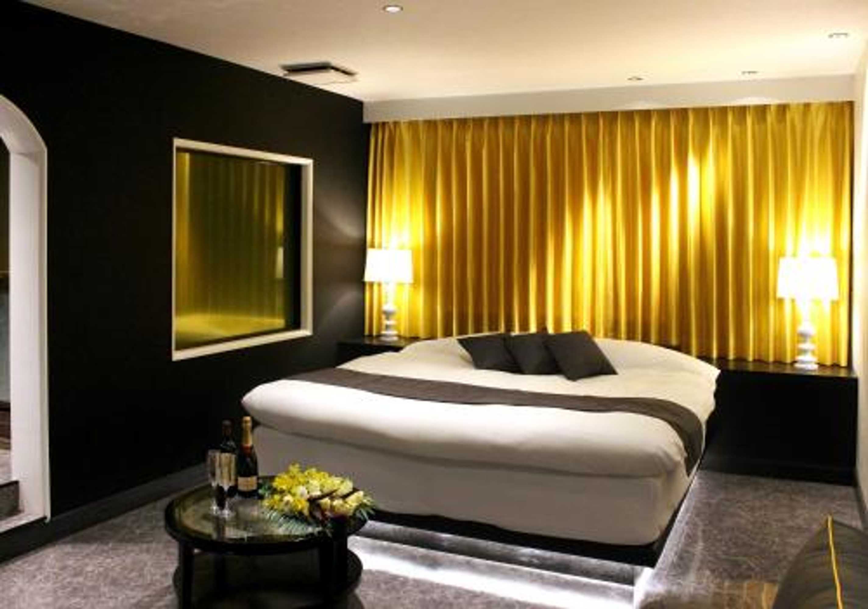 Gift card for Hotel Love Modern Gift card for Hotel Love Modern