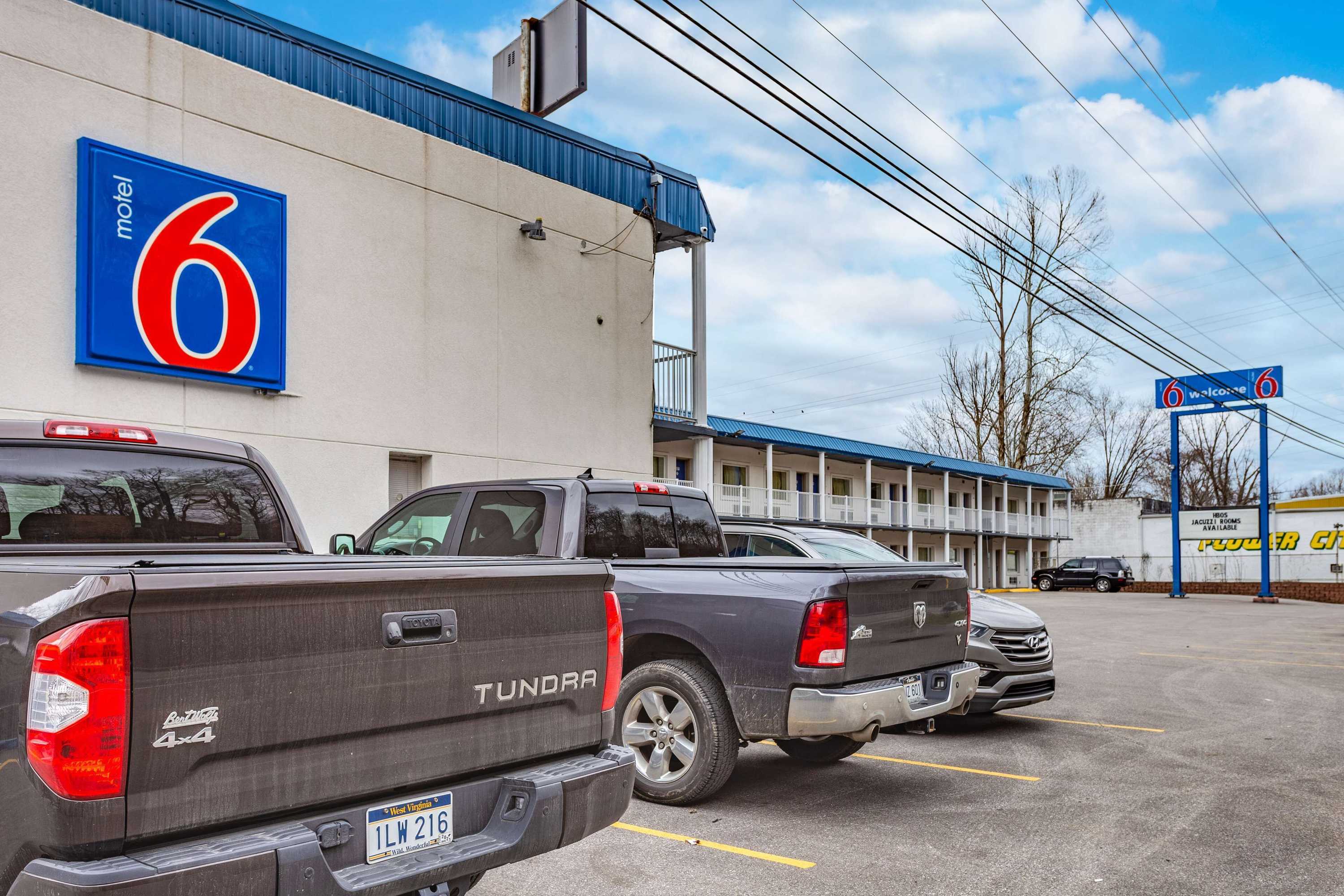 Gift card for Motel 6 Huntington, WV Gift card for Motel 6 Huntington, WV