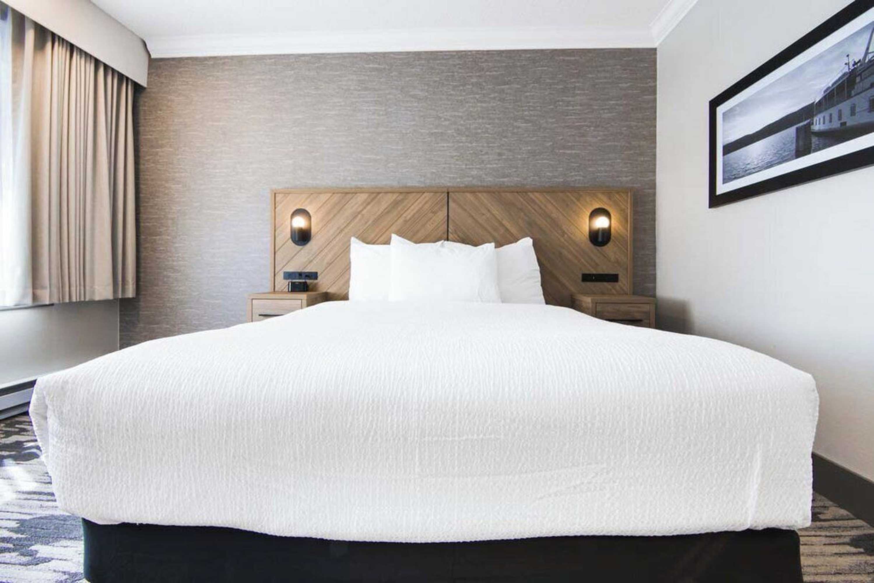 Gift card for Sandman Hotel & Suites Kelowna Gift card for Sandman Hotel & Suites Kelowna