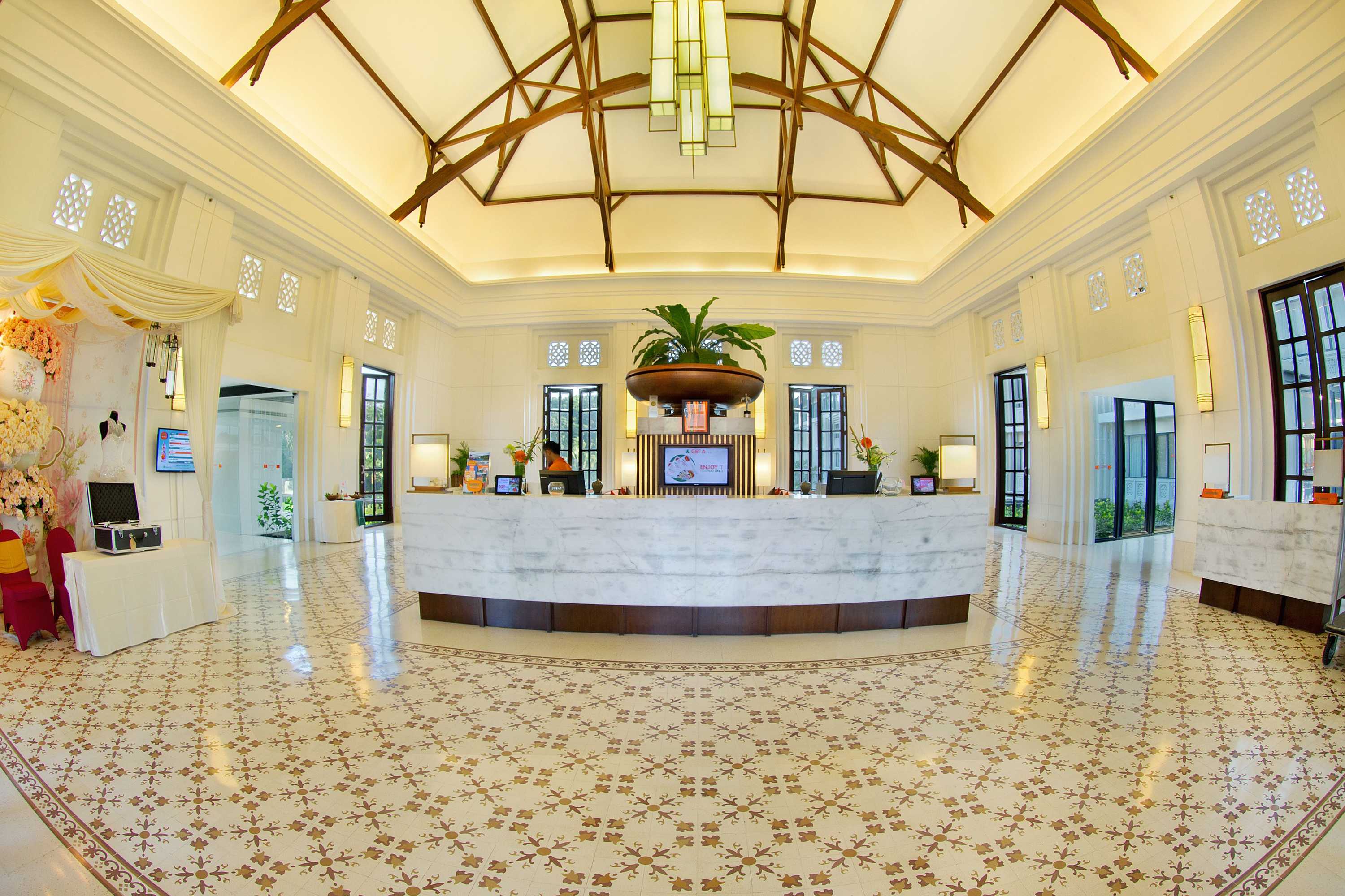 Gift card for Harris Hotel & Conventions Malang Gift card for Harris Hotel & Conventions Malang