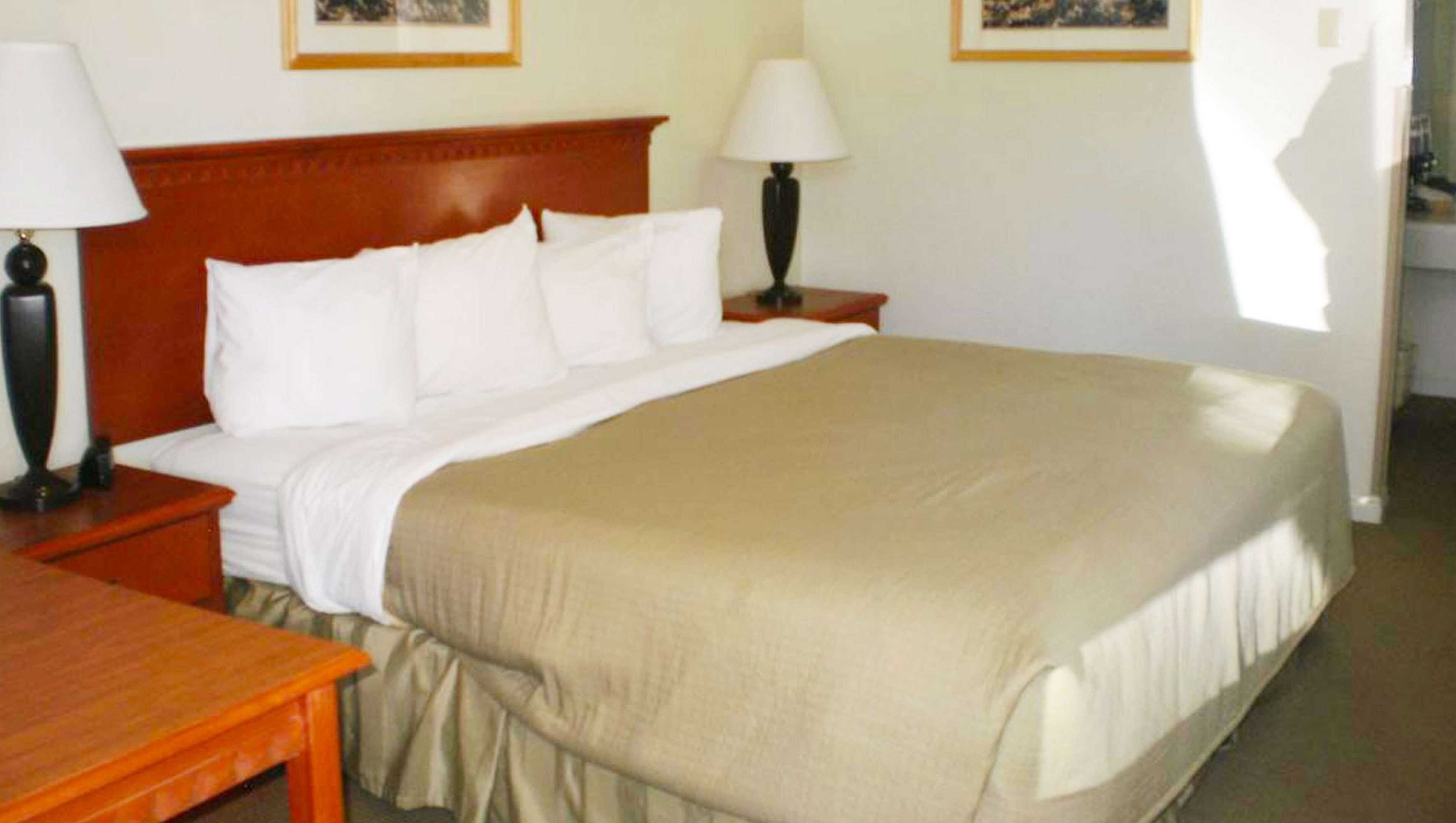 Gift card for Magnuson Hotel Park Vue