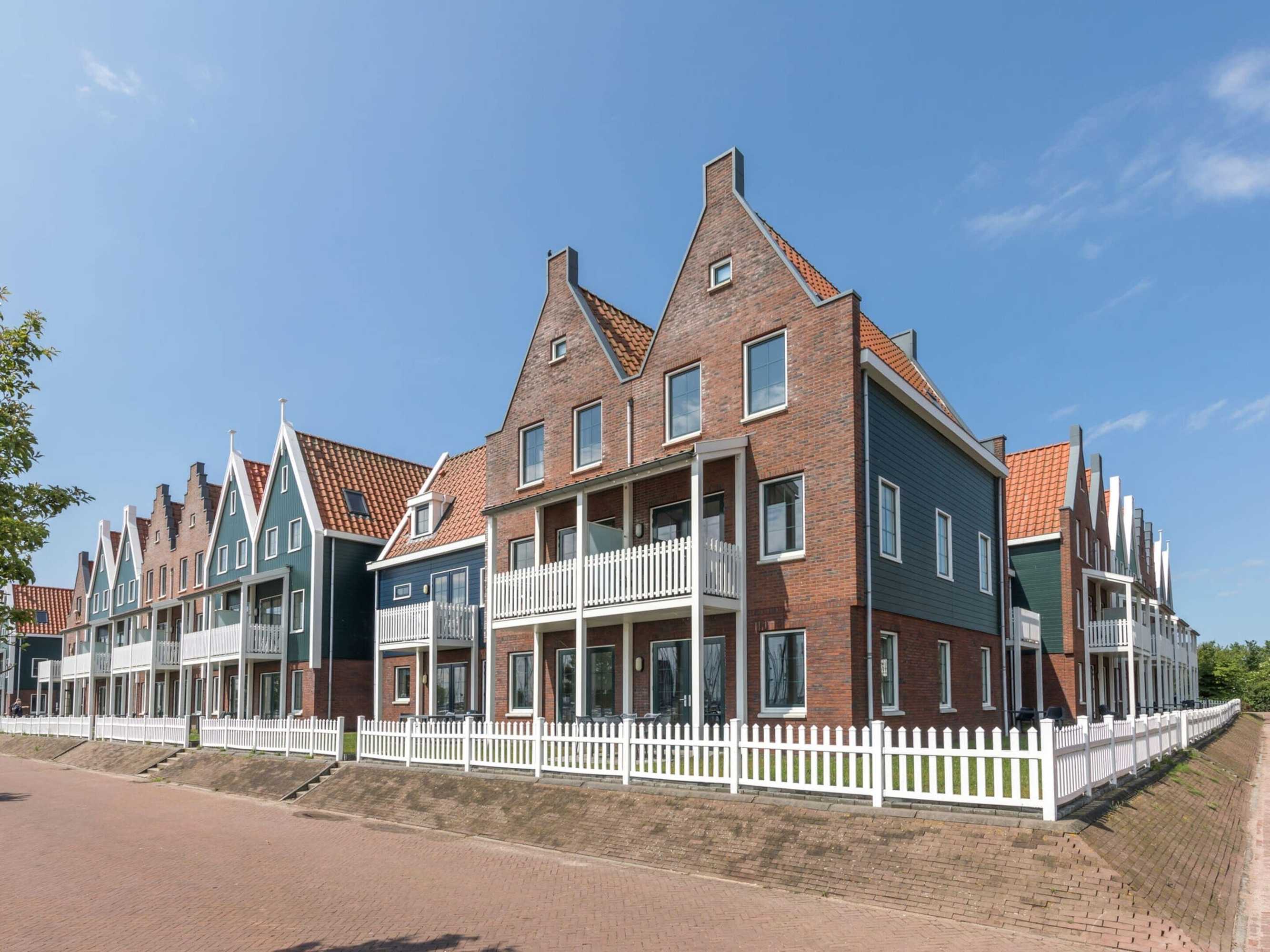 Gift card for Roompot Hotel Marinapark Volendam Gift card for Roompot Hotel Marinapark Volendam