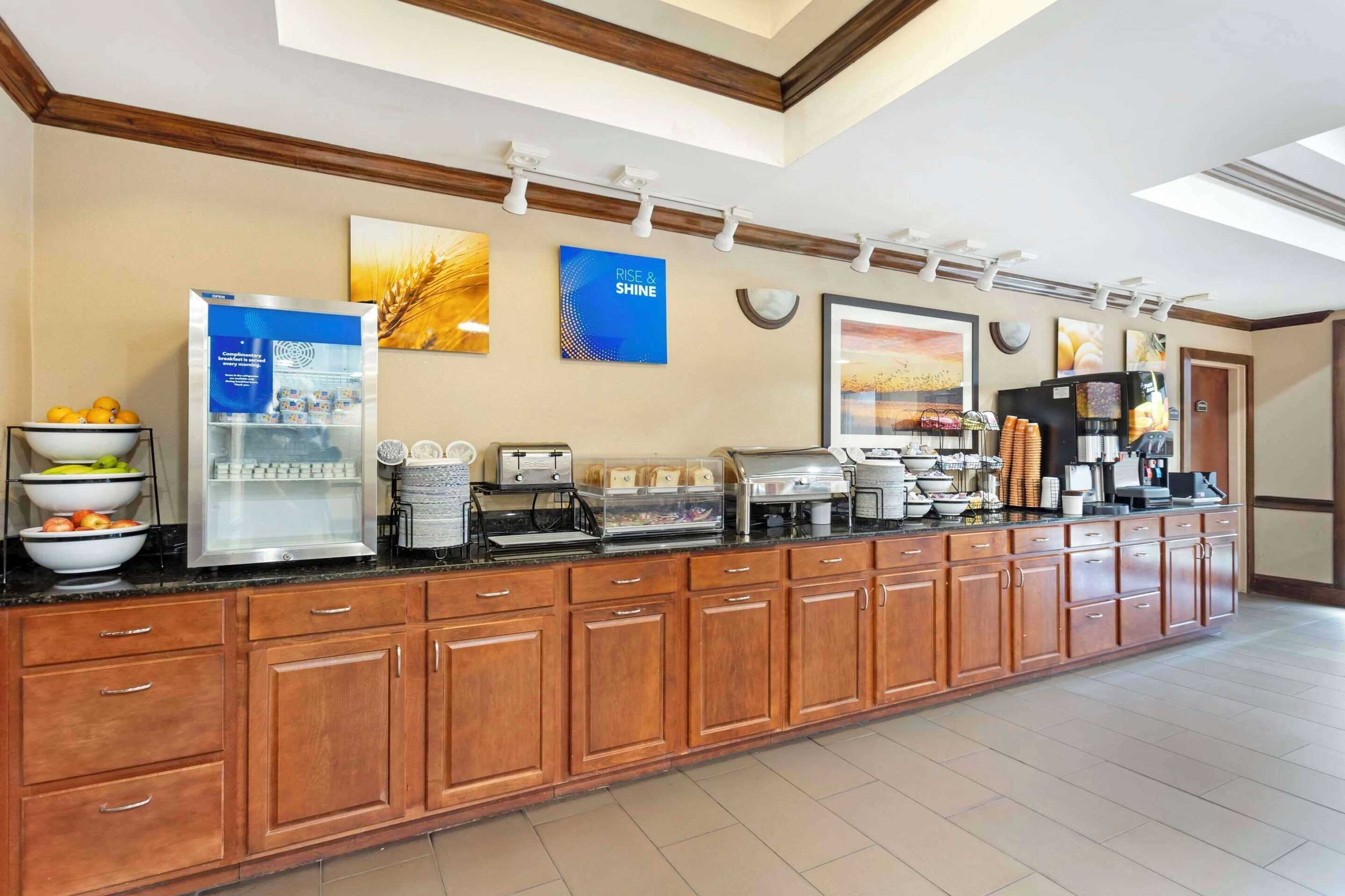 Gift card for Comfort Inn And Suites Gift card for Comfort Inn And Suites