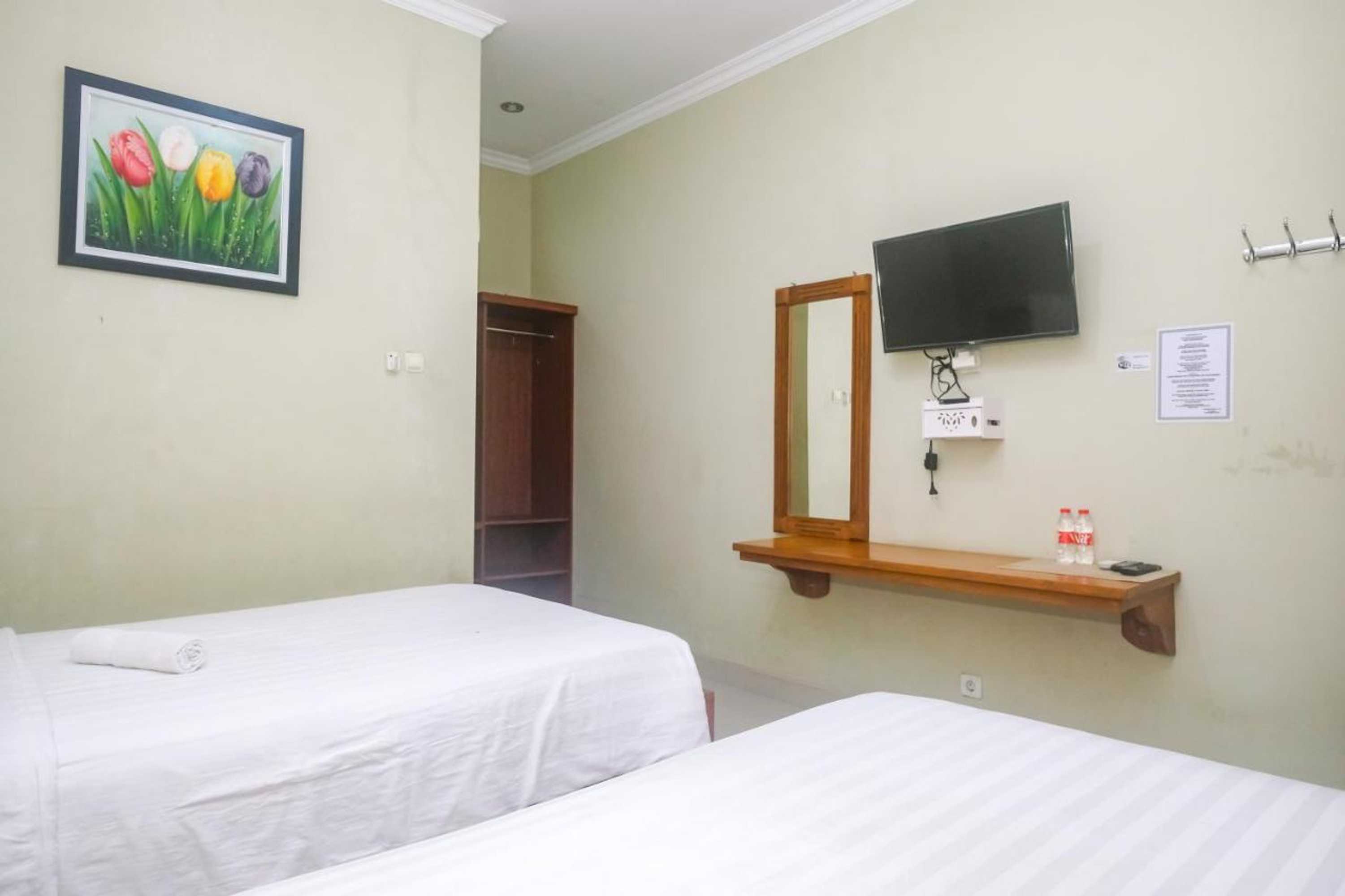 Gift card for Joglo Manggisan Syariah by Oyo Rooms Gift card for Joglo Manggisan Syariah by Oyo Rooms