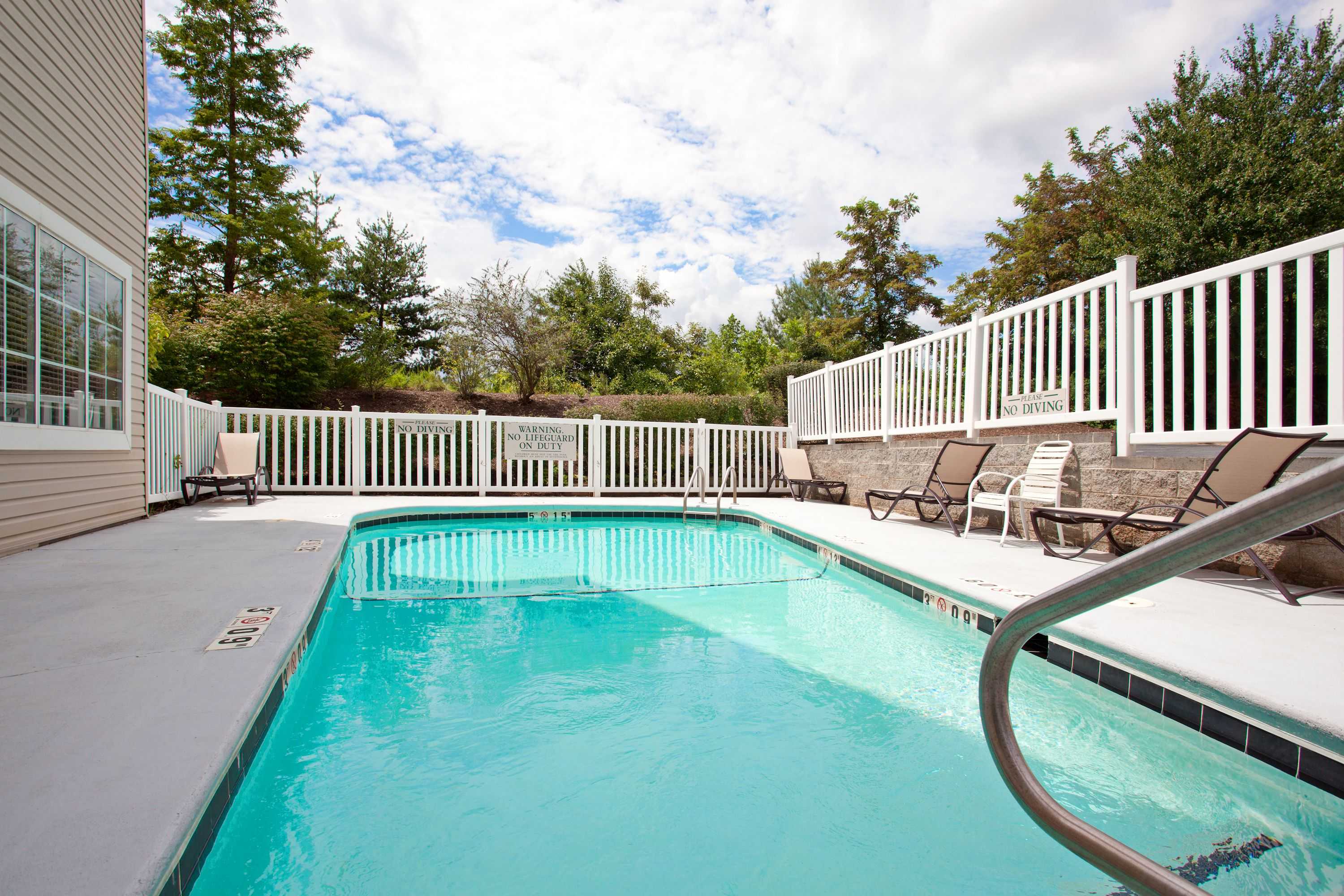 Gift card for Country Inn & Suites by Radisson, Asheville - Outlet Mall Gift card for Country Inn & Suites by Radisson, Asheville - Outlet Mall