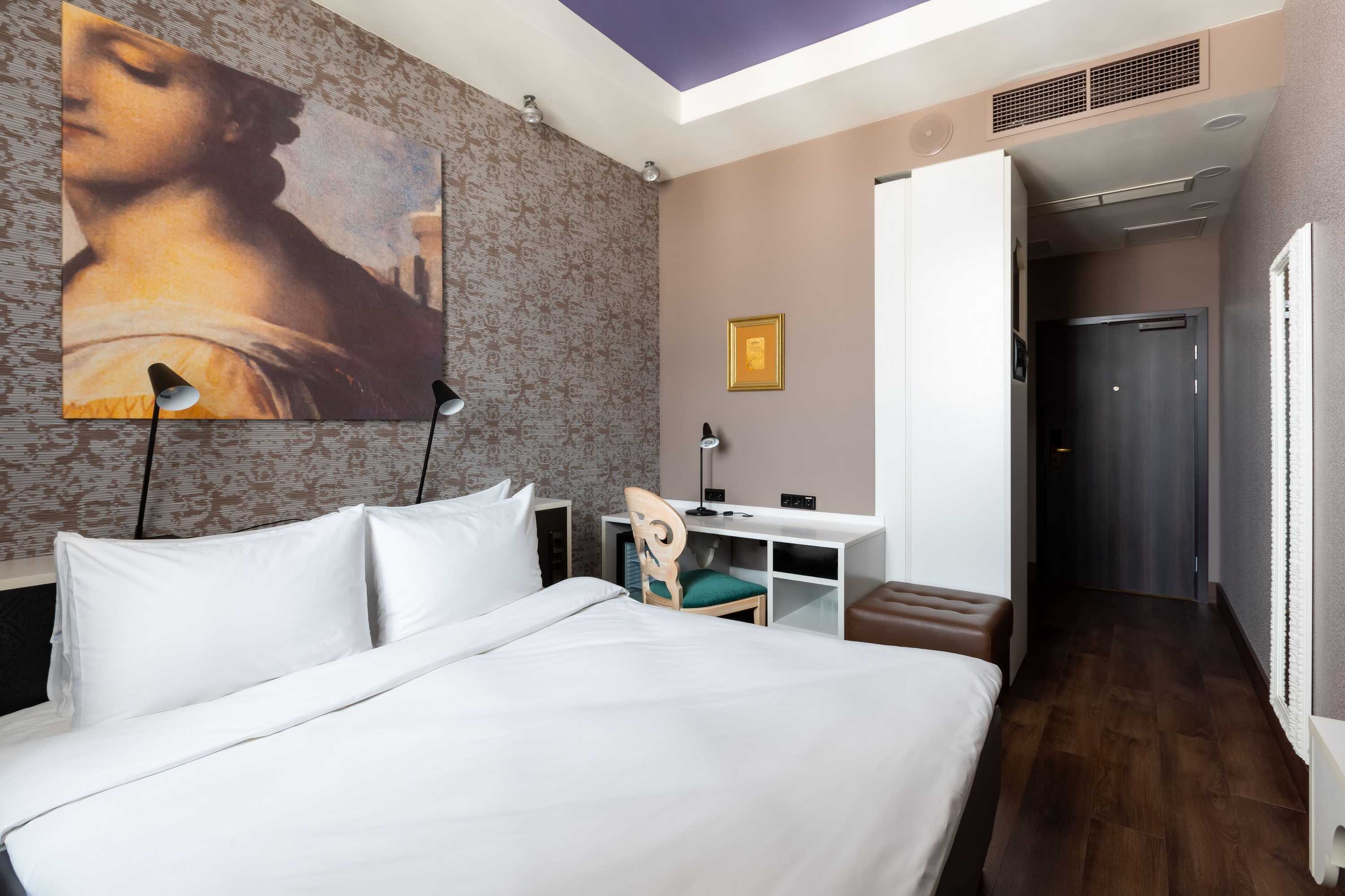 Gift card for Radisson Sonya Hotel, St. Petersburg Gift card for Radisson Sonya Hotel, St. Petersburg