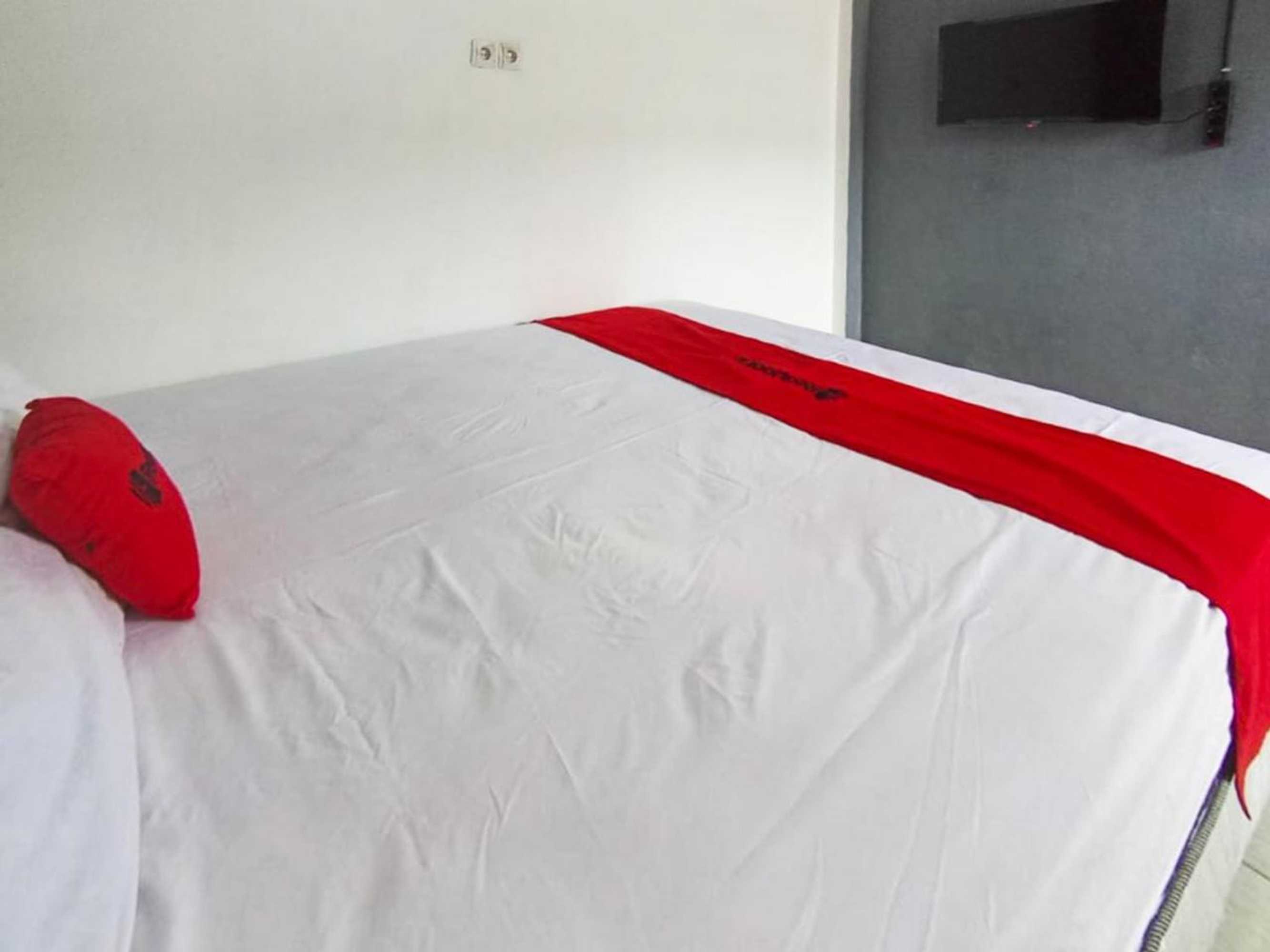 Gift card for Reddoorz at Brawijaya Central Kampung Inggris