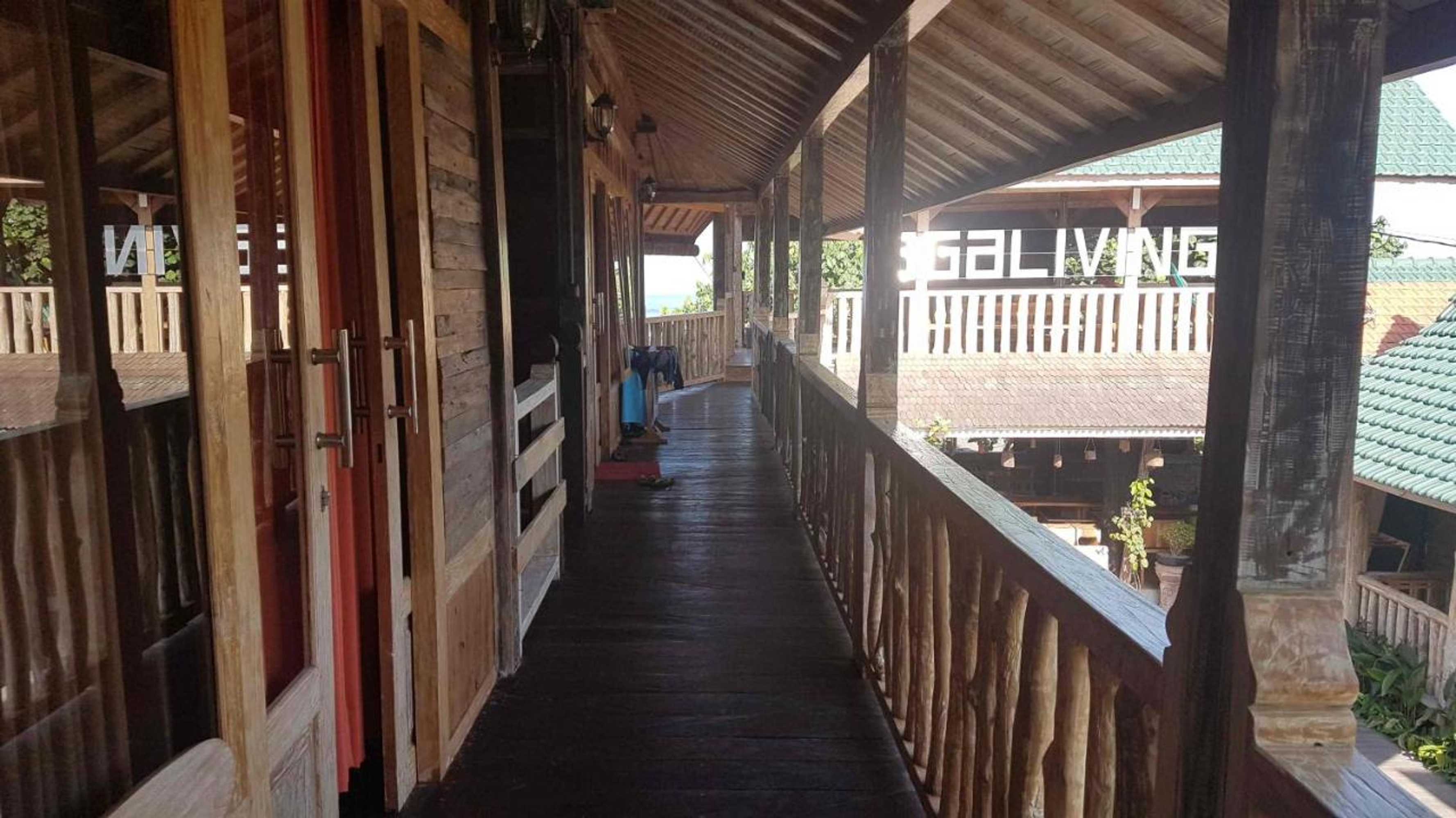 Gift card for Agaliving Medewi