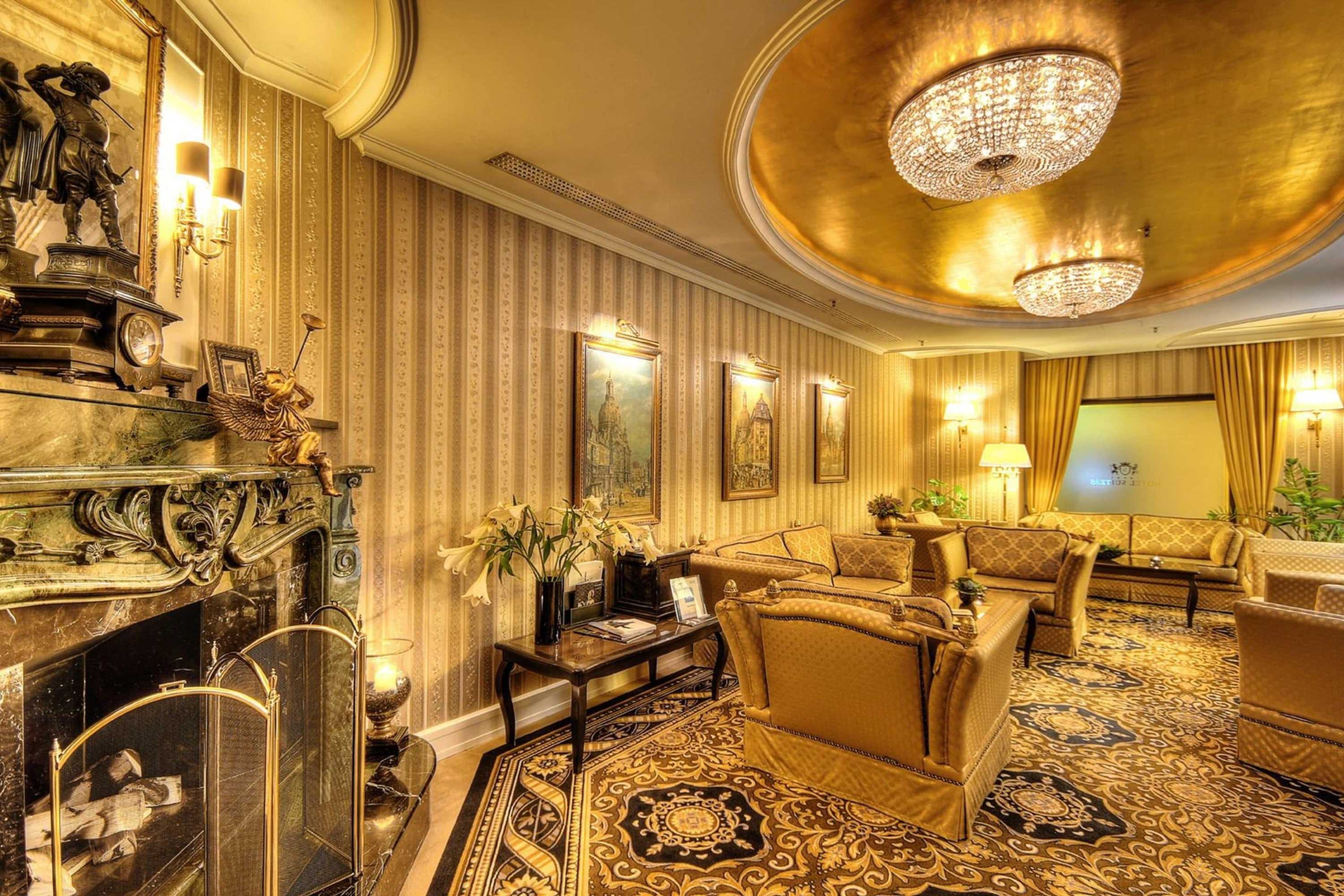 Gift card for Suitess - An Der Frauenkirche Gift card for Suitess - An Der Frauenkirche