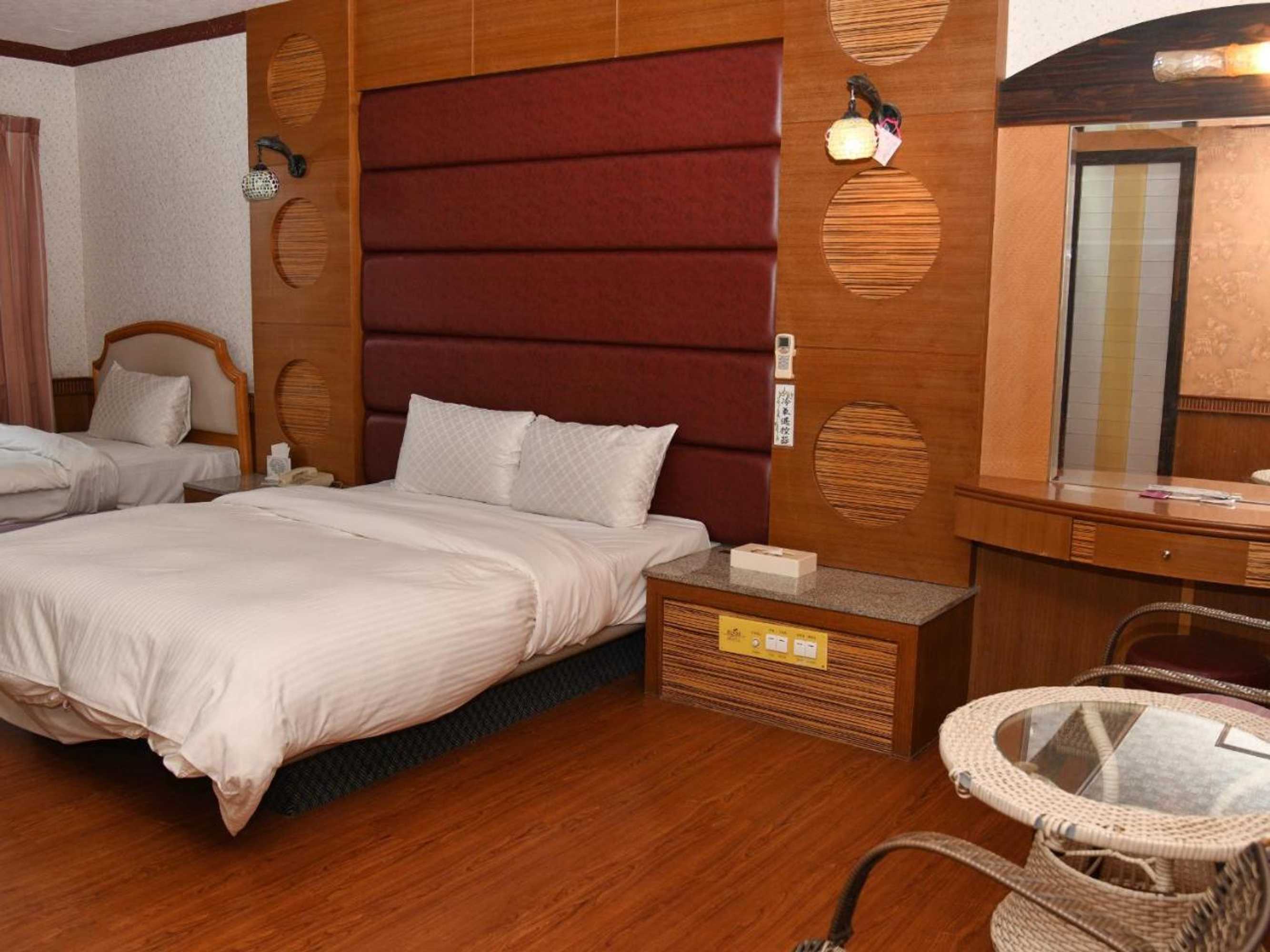 Gift card for Love Boat Motel