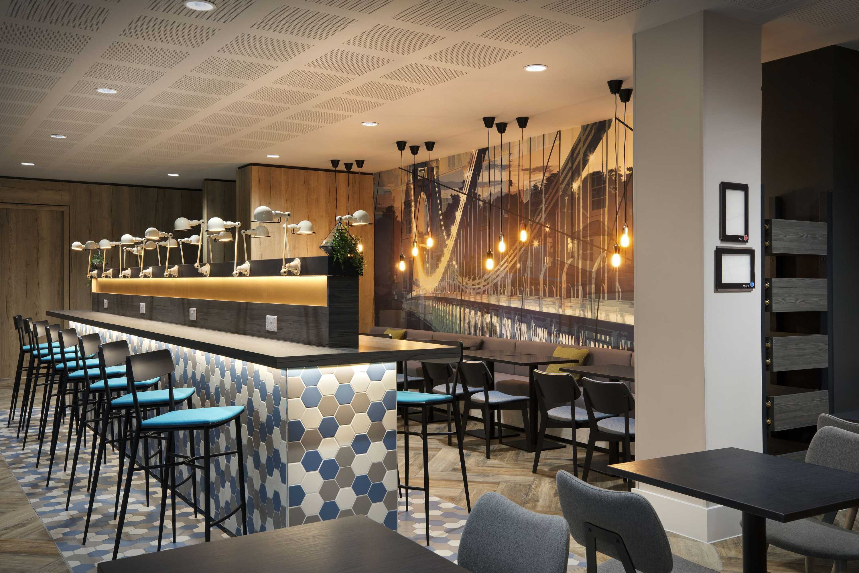 Gift card for Hampton by Hilton Bristol Airport Gift card for Hampton by Hilton Bristol Airport