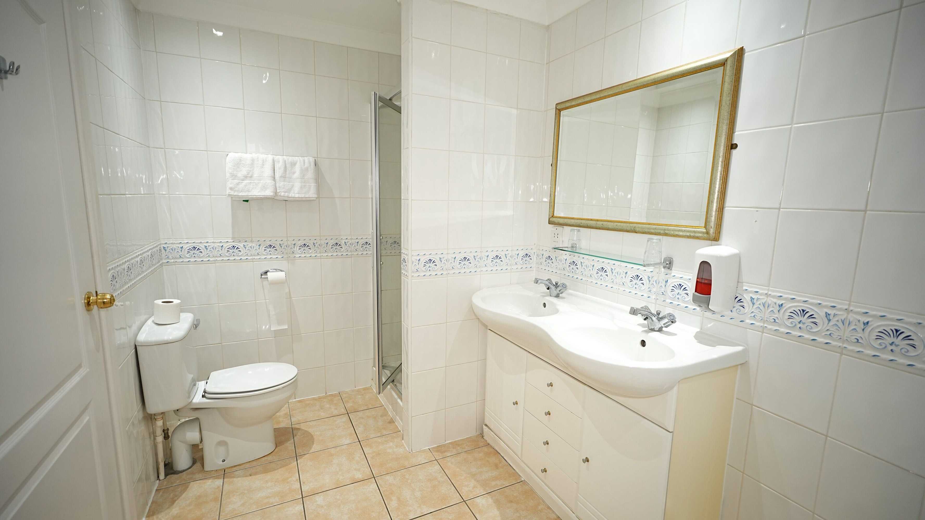 Gift card for Consort Hotel