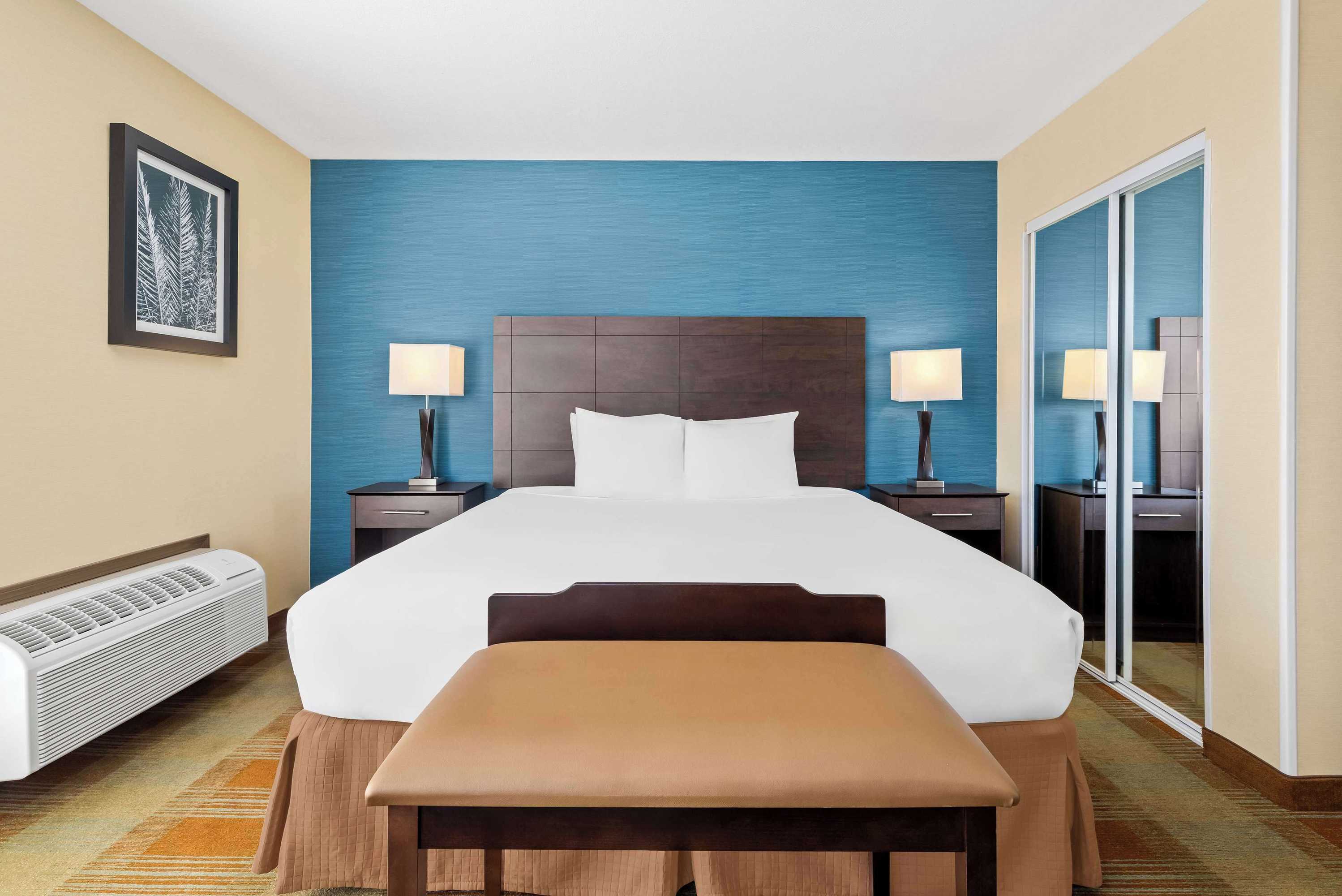 Gift card for Best Western Date Tree Hotel Gift card for Best Western Date Tree Hotel