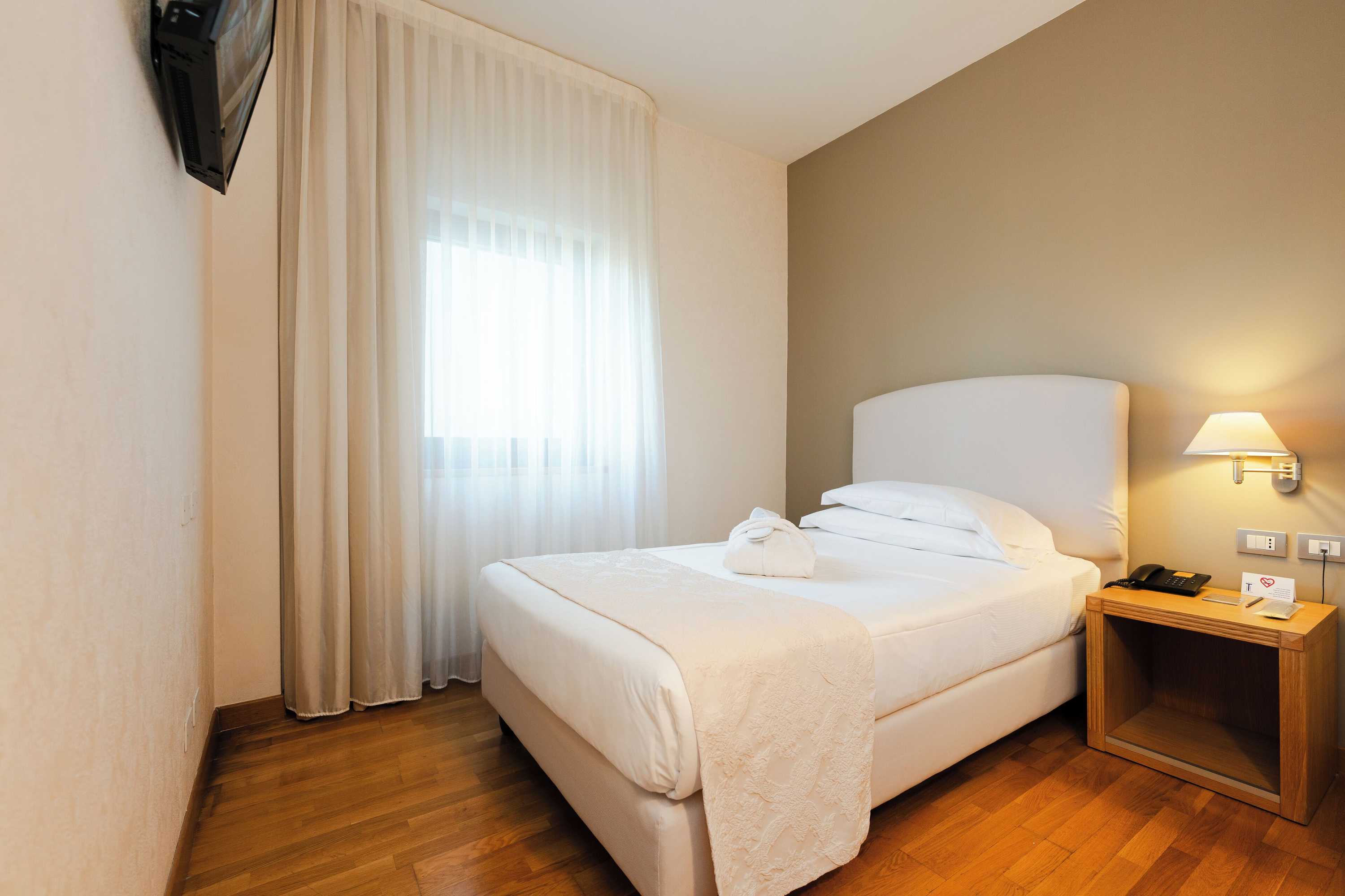 Gift card for Hotel Touring