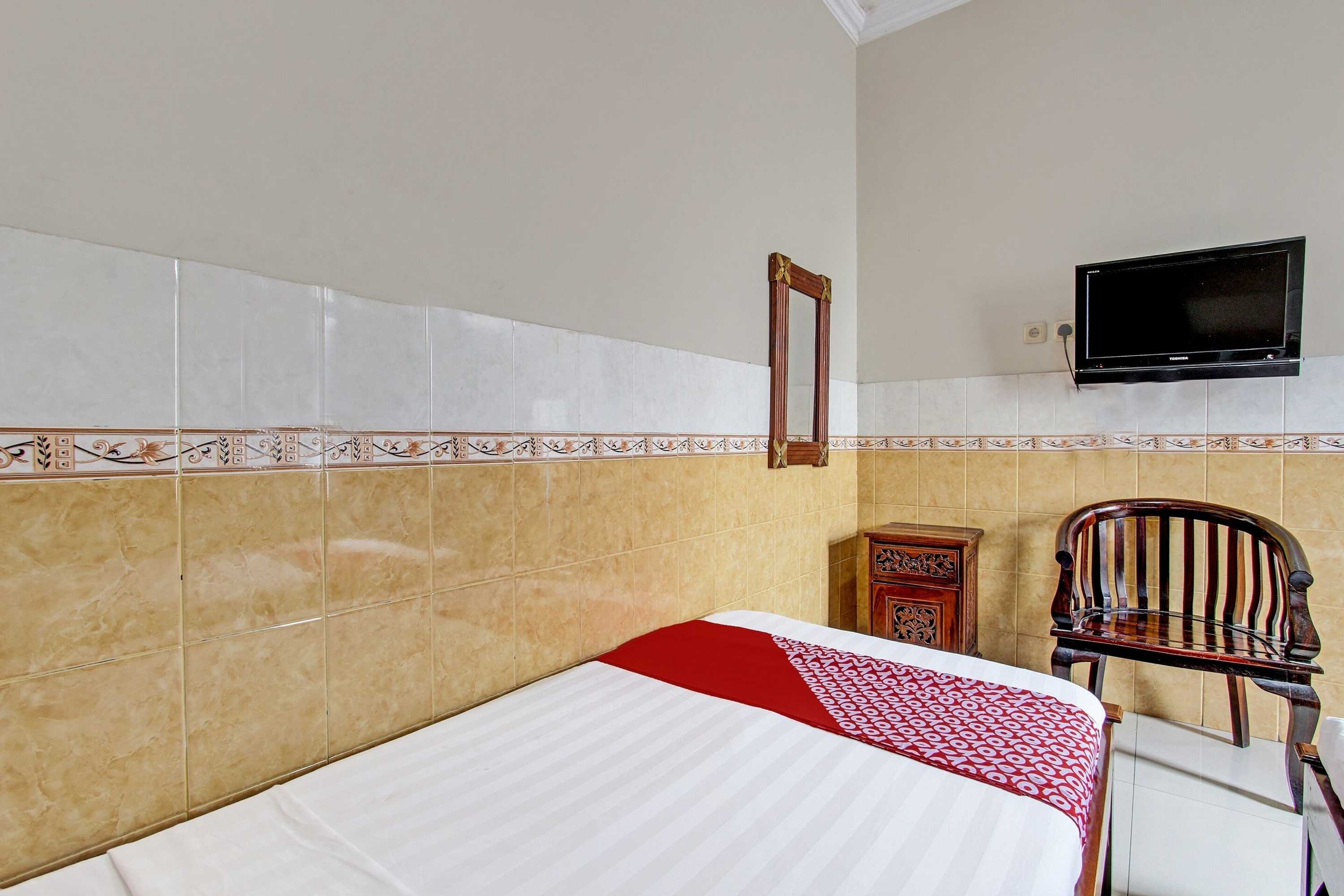 Gift card for Oyo 91785 Hotel Srikandi Kalasan