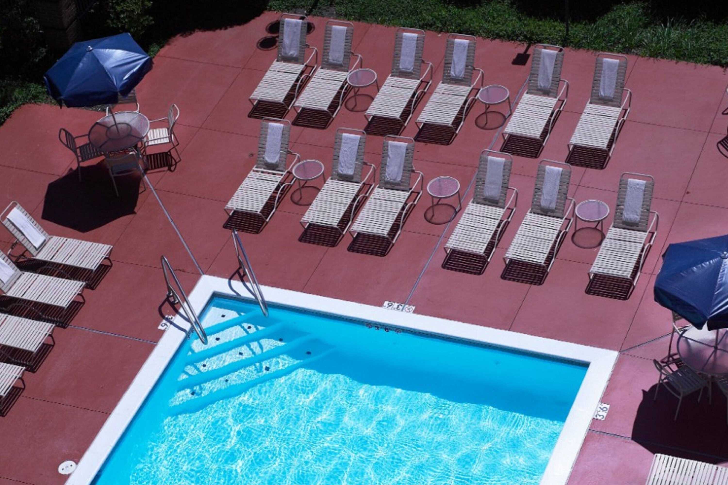Gift card for Hampton Inn & Suites Downers Grove Chicago Gift card for Hampton Inn & Suites Downers Grove Chicago