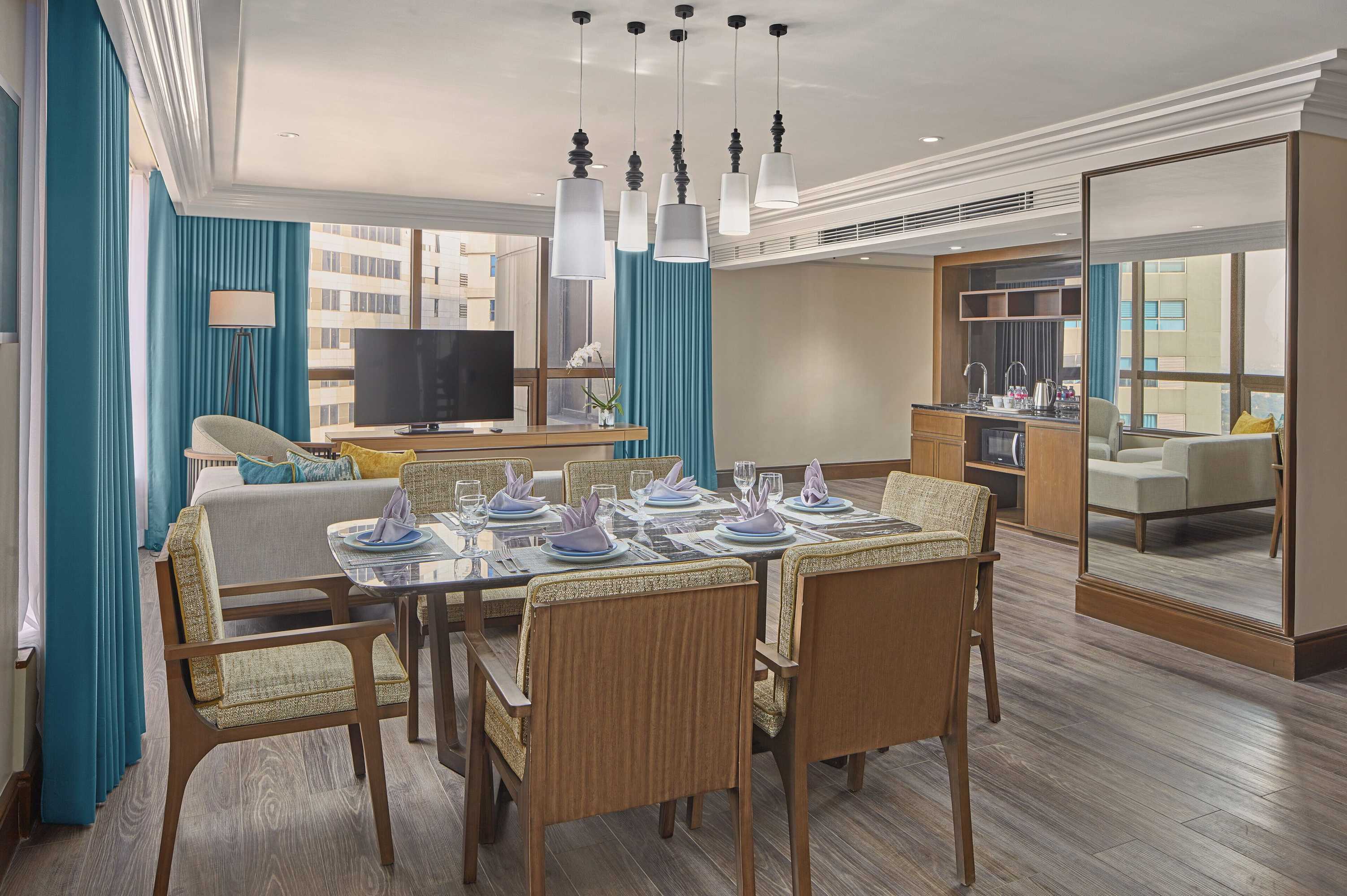 Gift card for Holiday Inn & Suites Manila Galleria by Ihg Gift card for Holiday Inn & Suites Manila Galleria by Ihg