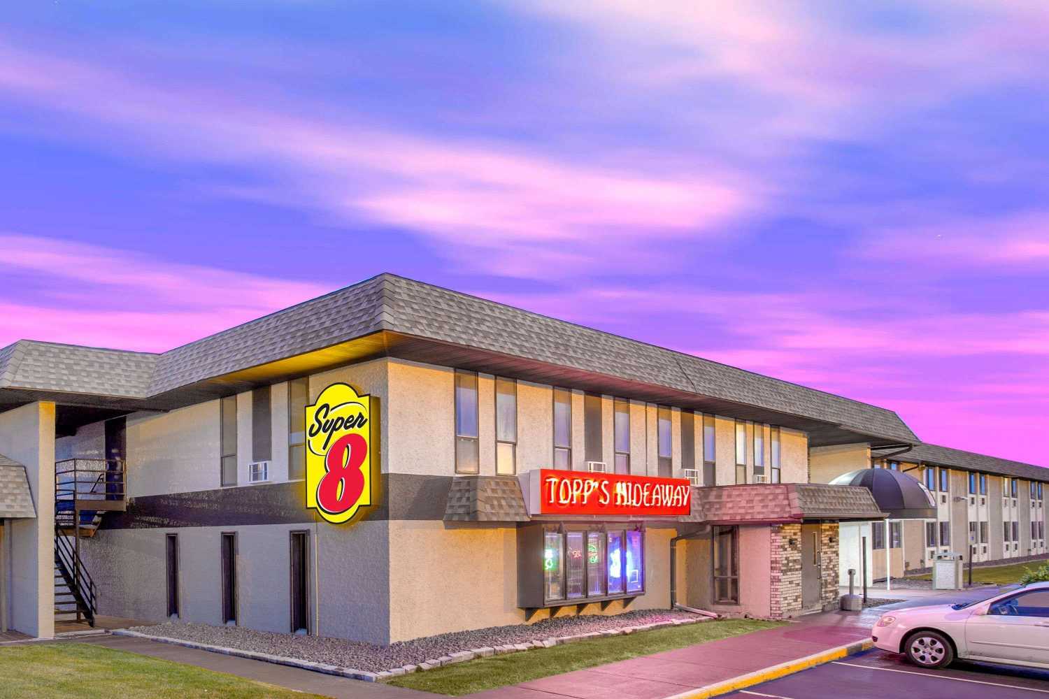 Gift card for Super 8 by Wyndham Windsor/madison North