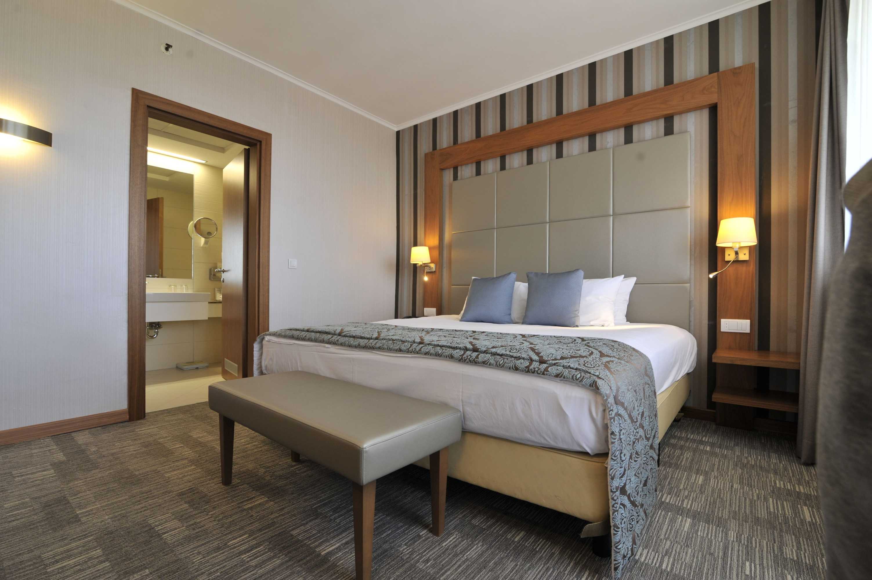 Gift card for Holiday Inn Skopje by Ihg Gift card for Holiday Inn Skopje by Ihg