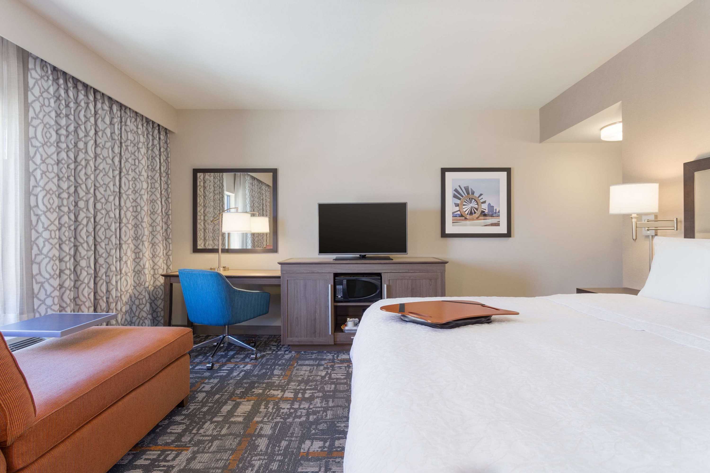 Gift card for Hampton Inn & Suites West Des Moines/sw Mall Area Gift card for Hampton Inn & Suites West Des Moines/sw Mall Area