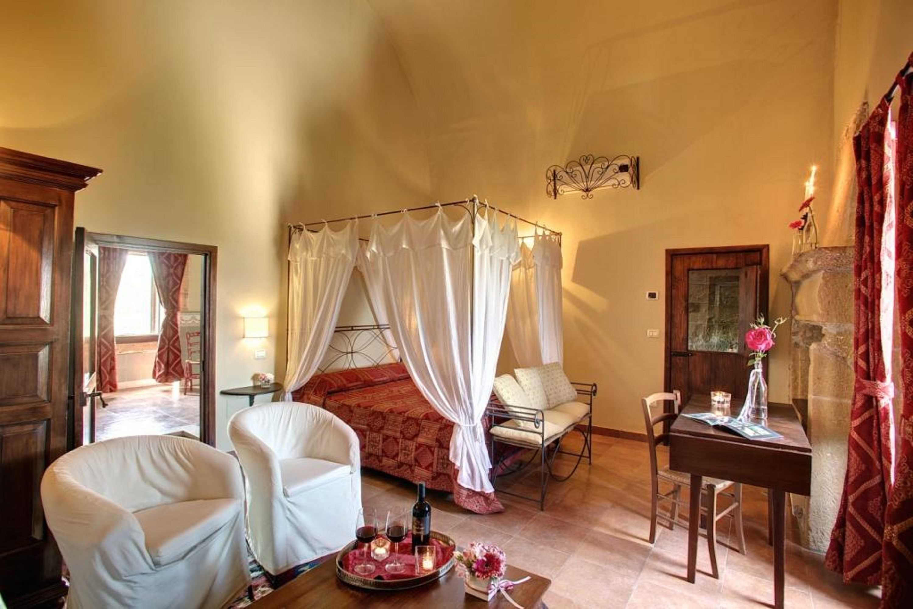 Gift card for Tenuta Monacelli Lecce Gift card for Tenuta Monacelli Lecce