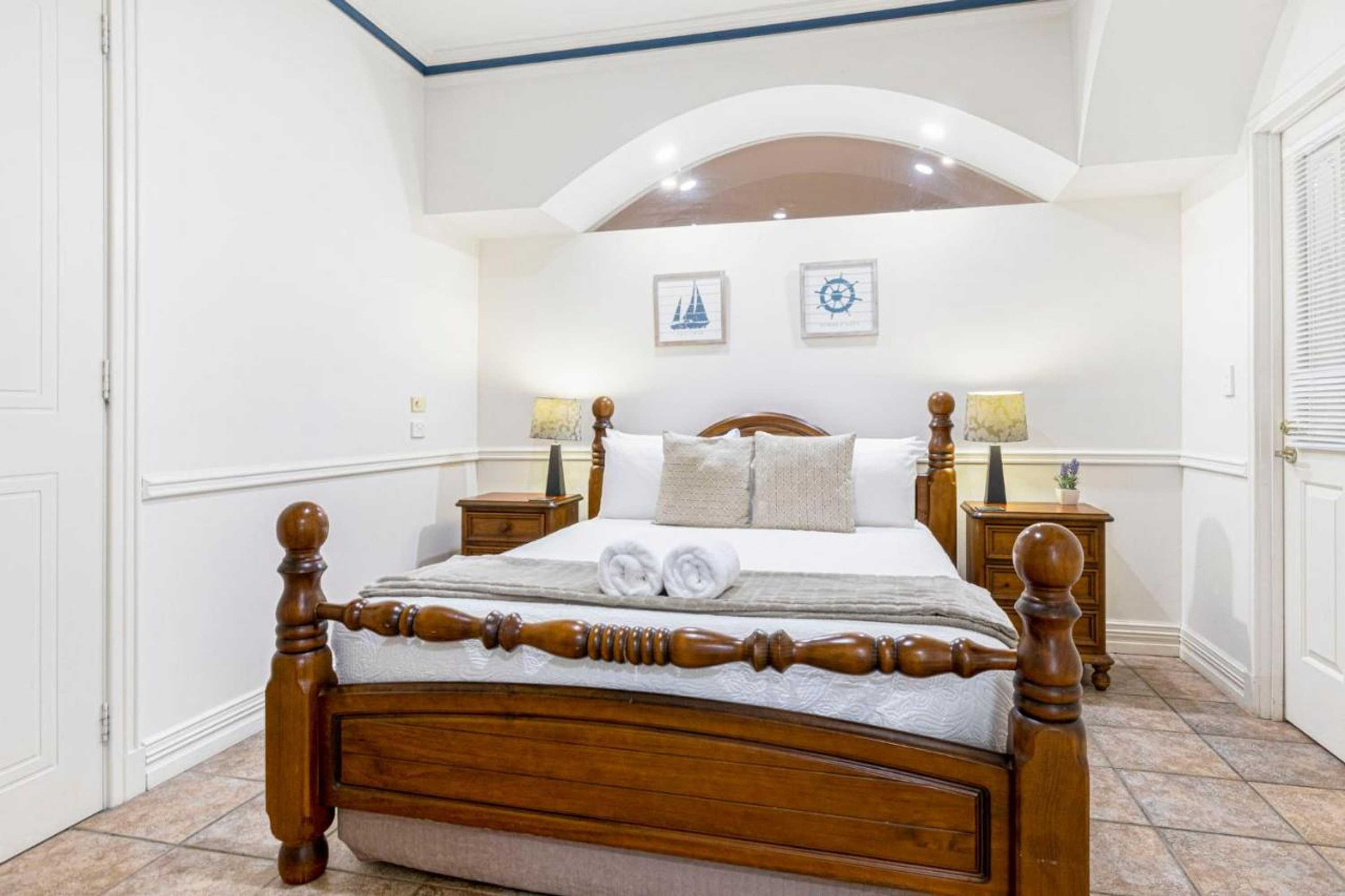 Gift card for Inn The Tuarts Guest Lodge Busselton