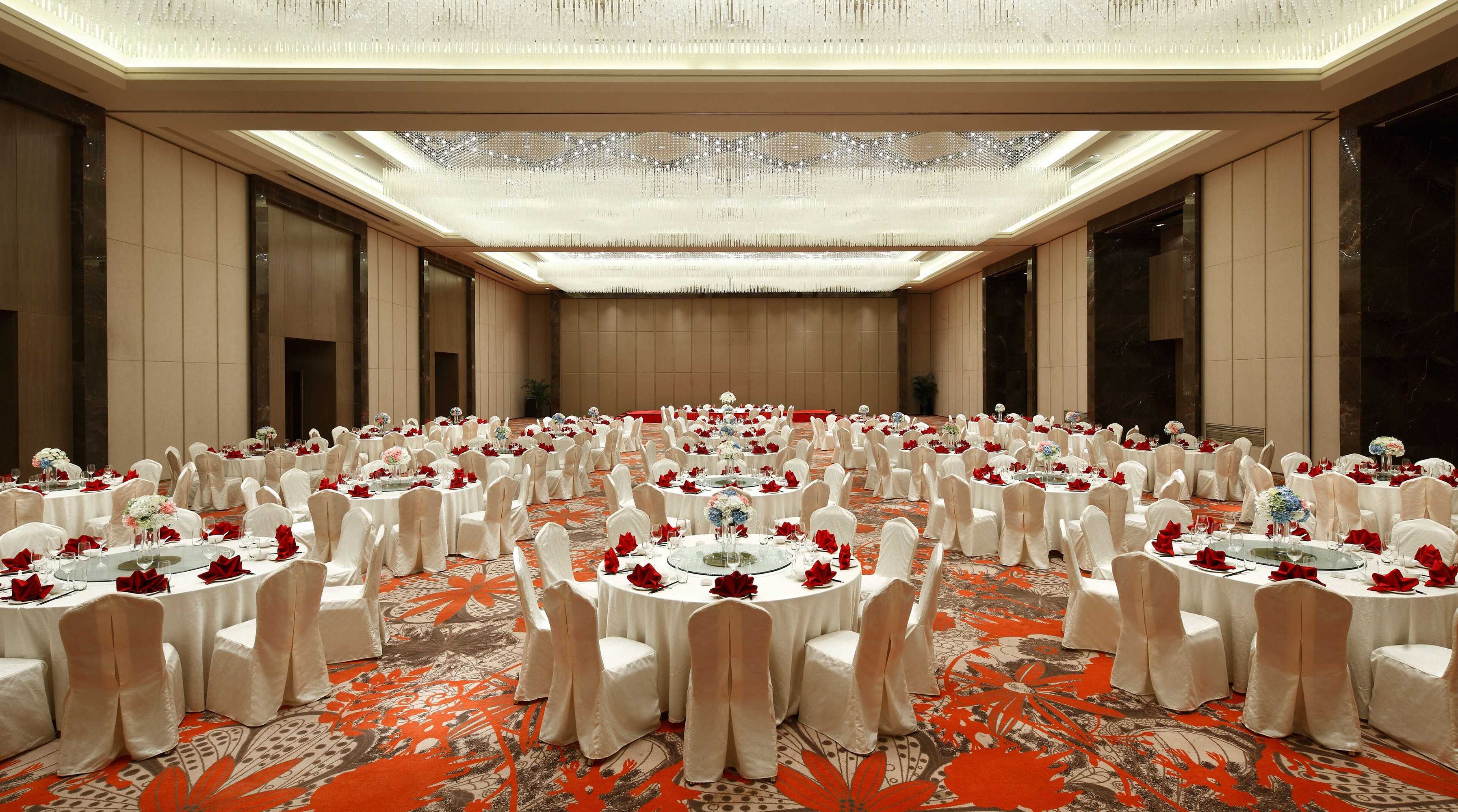 Gift card for Crowne Plaza Xuzhou Dalong Lake by Ihg Gift card for Crowne Plaza Xuzhou Dalong Lake by Ihg