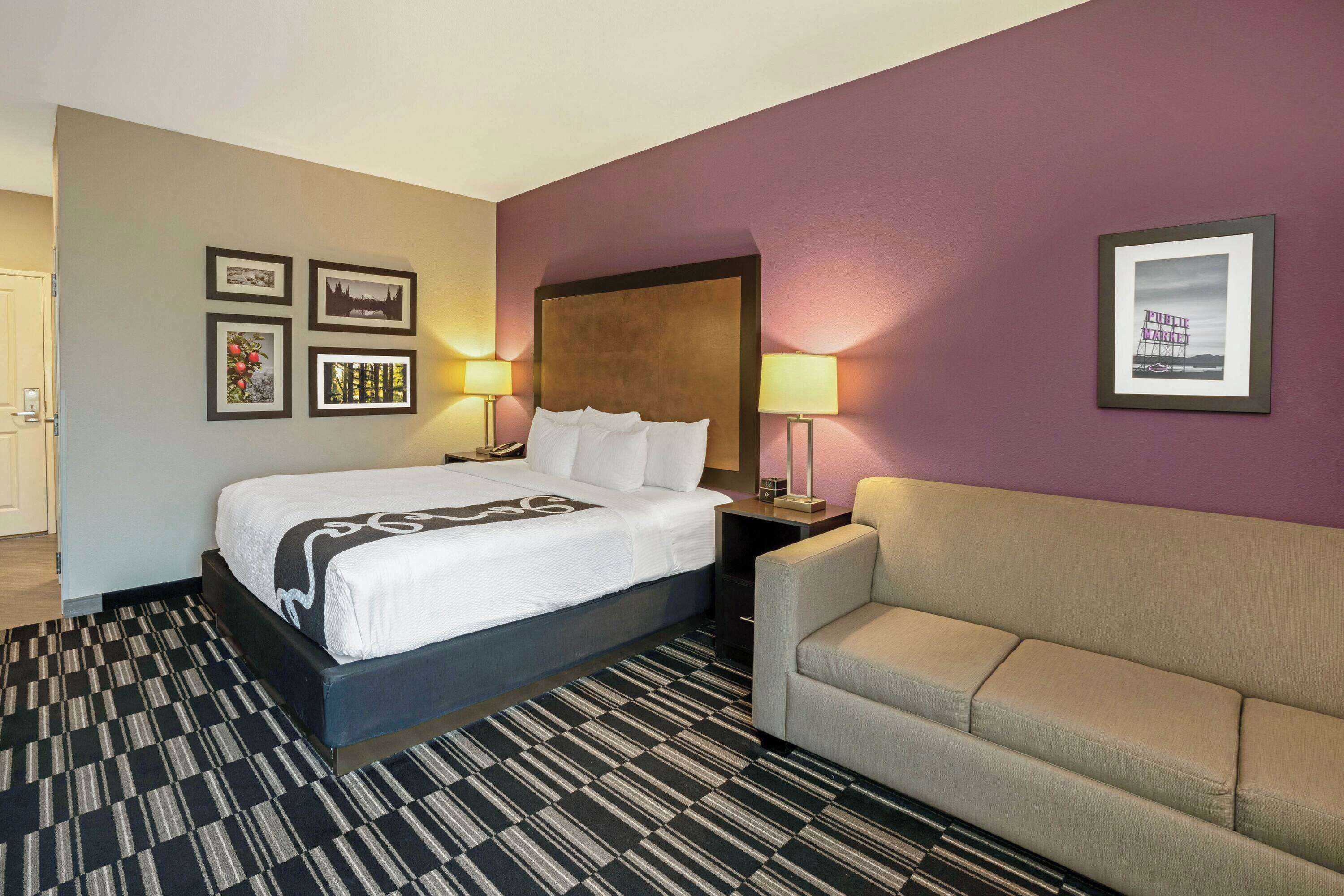 Gift card for La Quinta Inn & Suites by Wyndham Tumwater - Olympia Gift card for La Quinta Inn & Suites by Wyndham Tumwater - Olympia