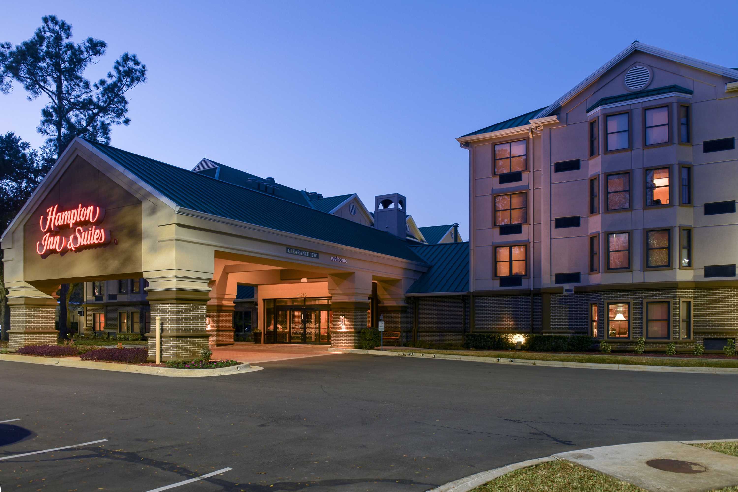 Gift card for Hampton Inn & Suites Tampa-North Gift card for Hampton Inn & Suites Tampa-North
