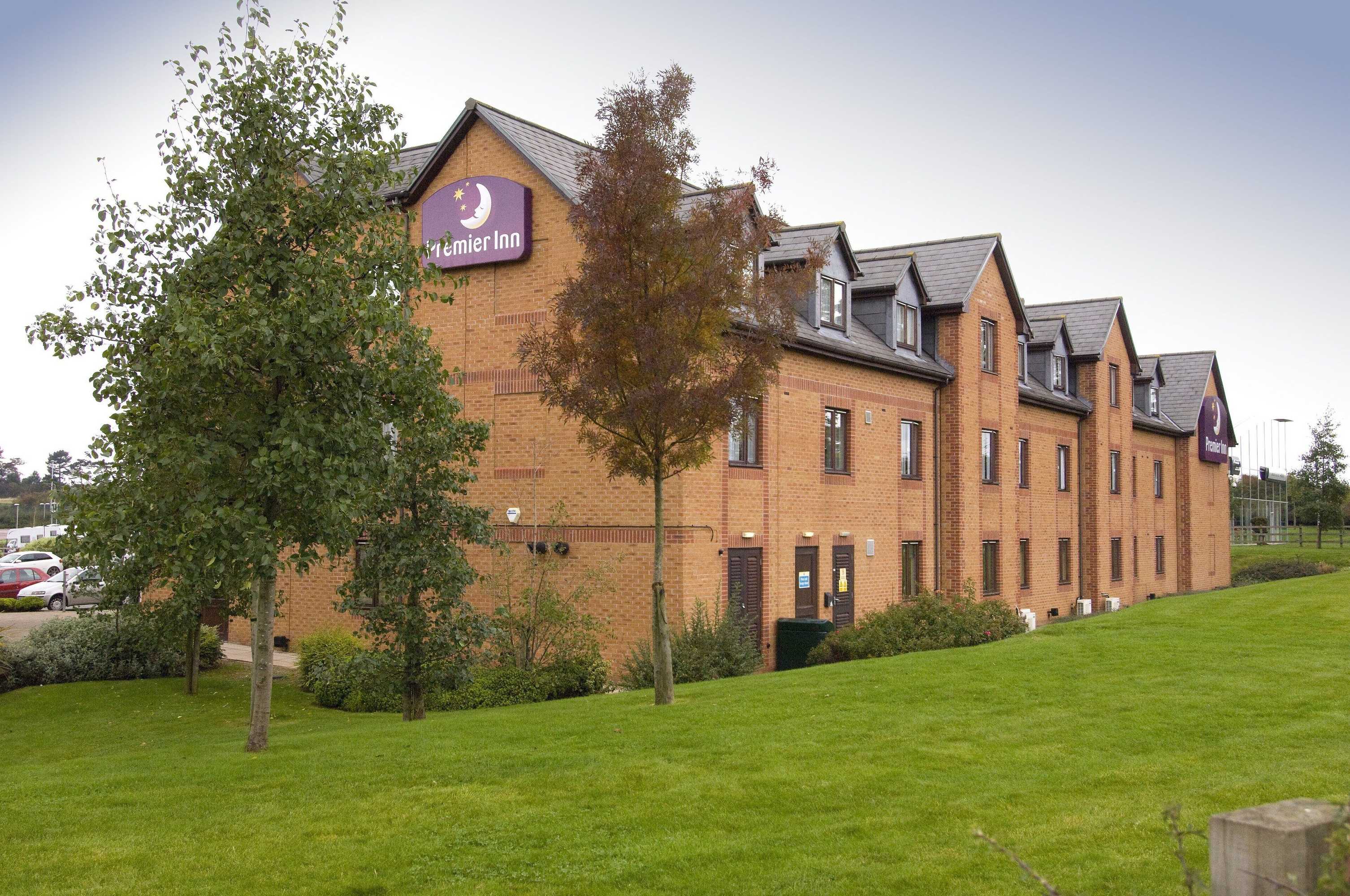 Gift card for Premier Inn Stafford North (hurricane) Gift card for Premier Inn Stafford North (hurricane)