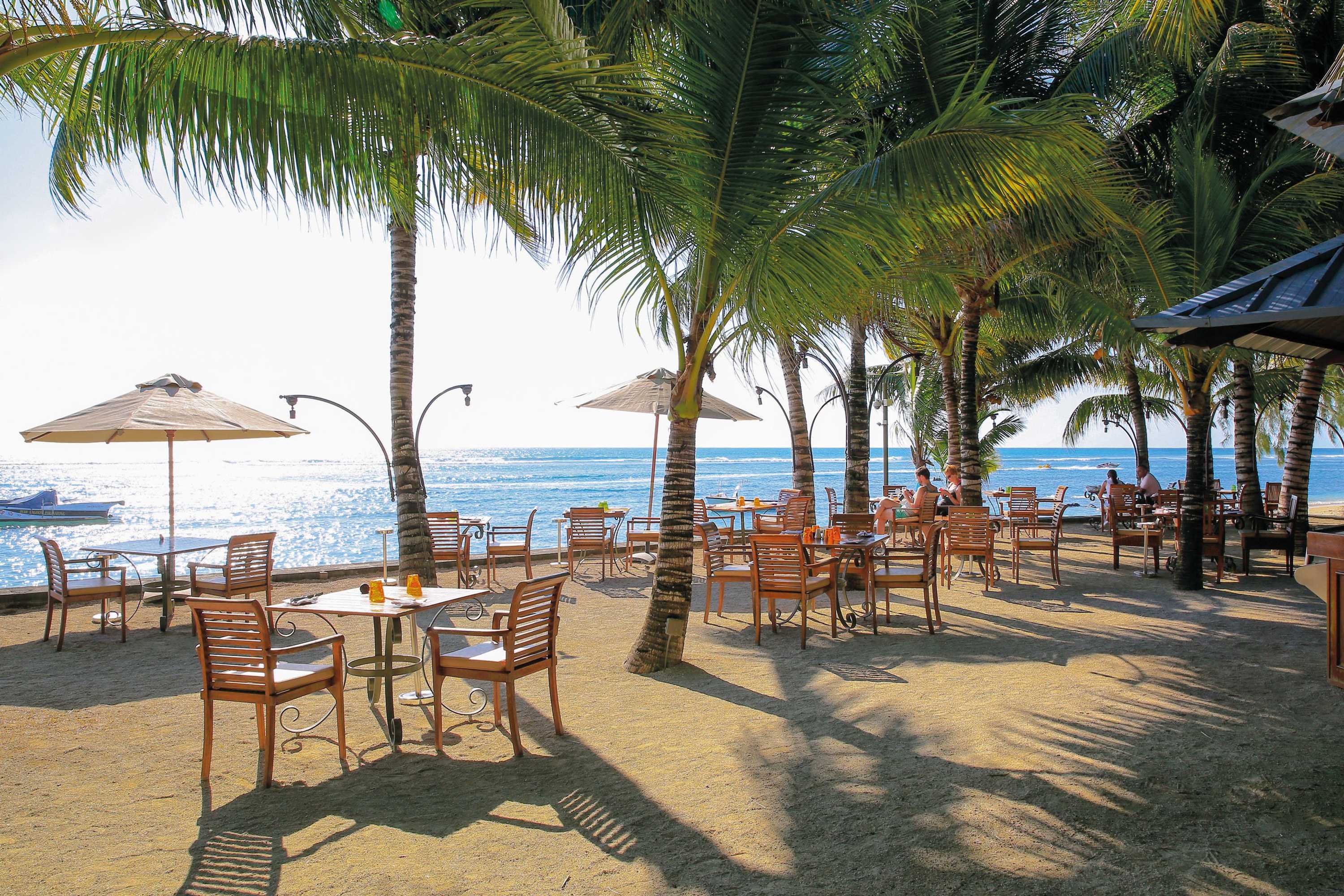 Gift card for Victoria Beachcomber Resort & Spa Gift card for Victoria Beachcomber Resort & Spa