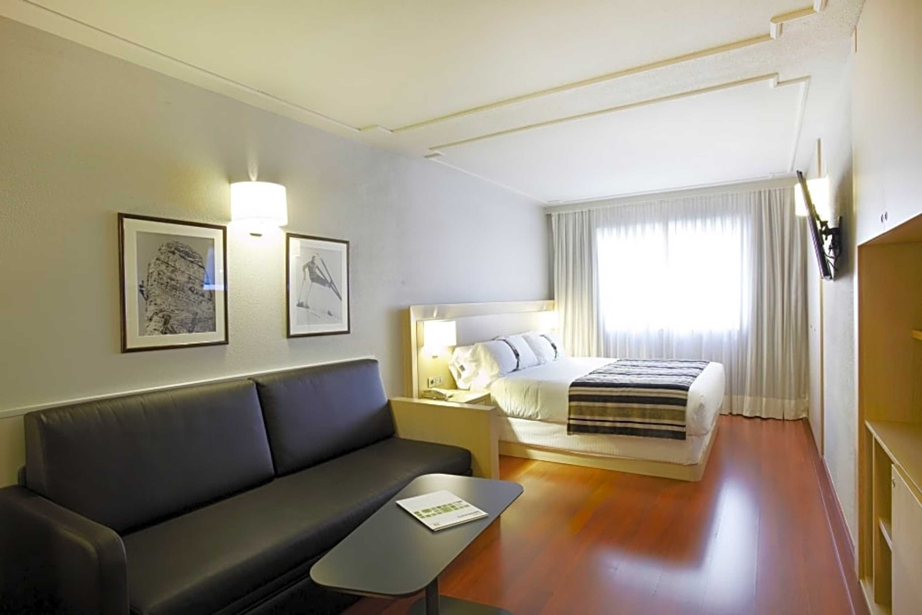 Gift card for Suites Plaza Hotel & Wellness Gift card for Suites Plaza Hotel & Wellness