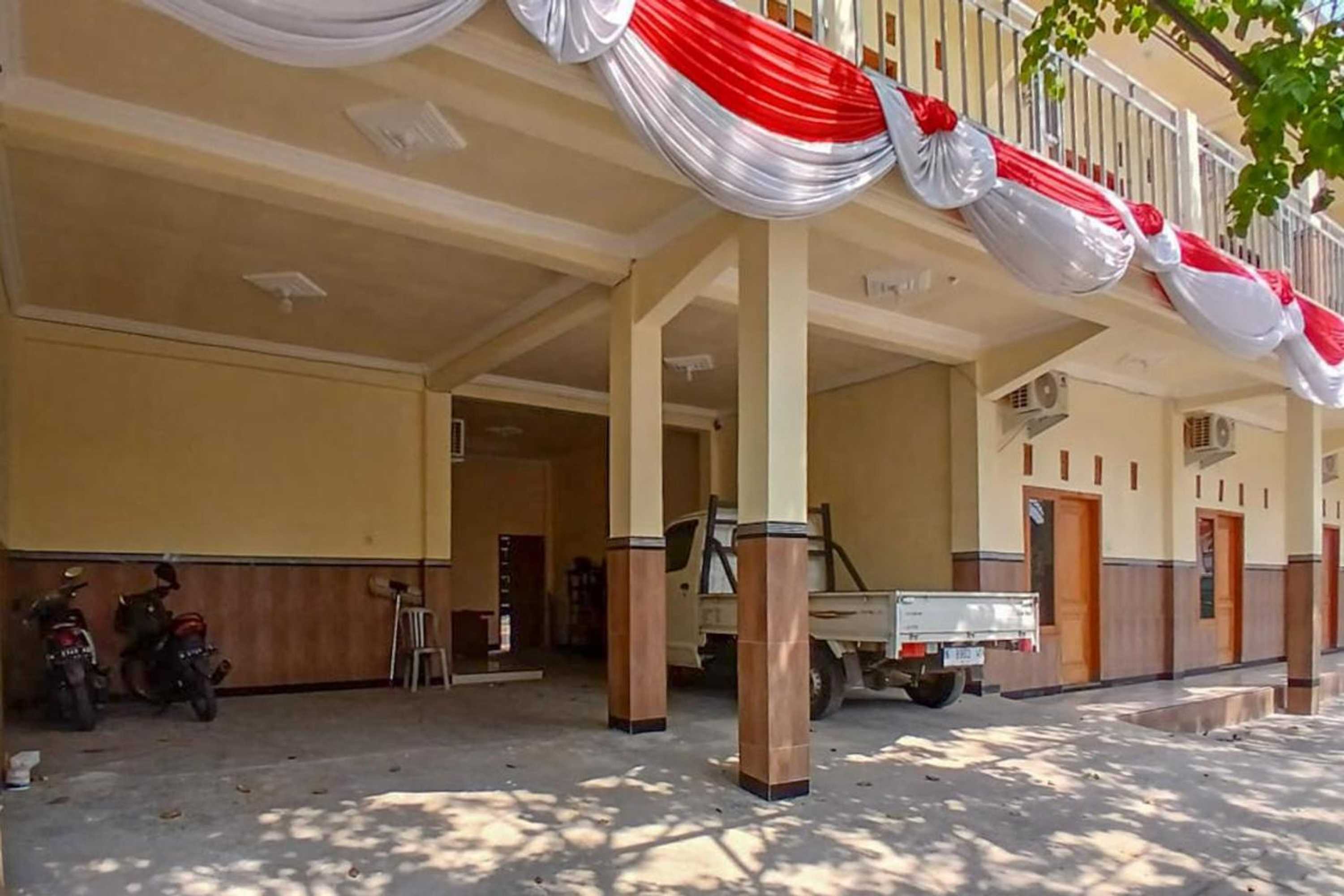 Gift card for Reddoorz at Dien Homestay Syariah Alun-Alun Pasuruan