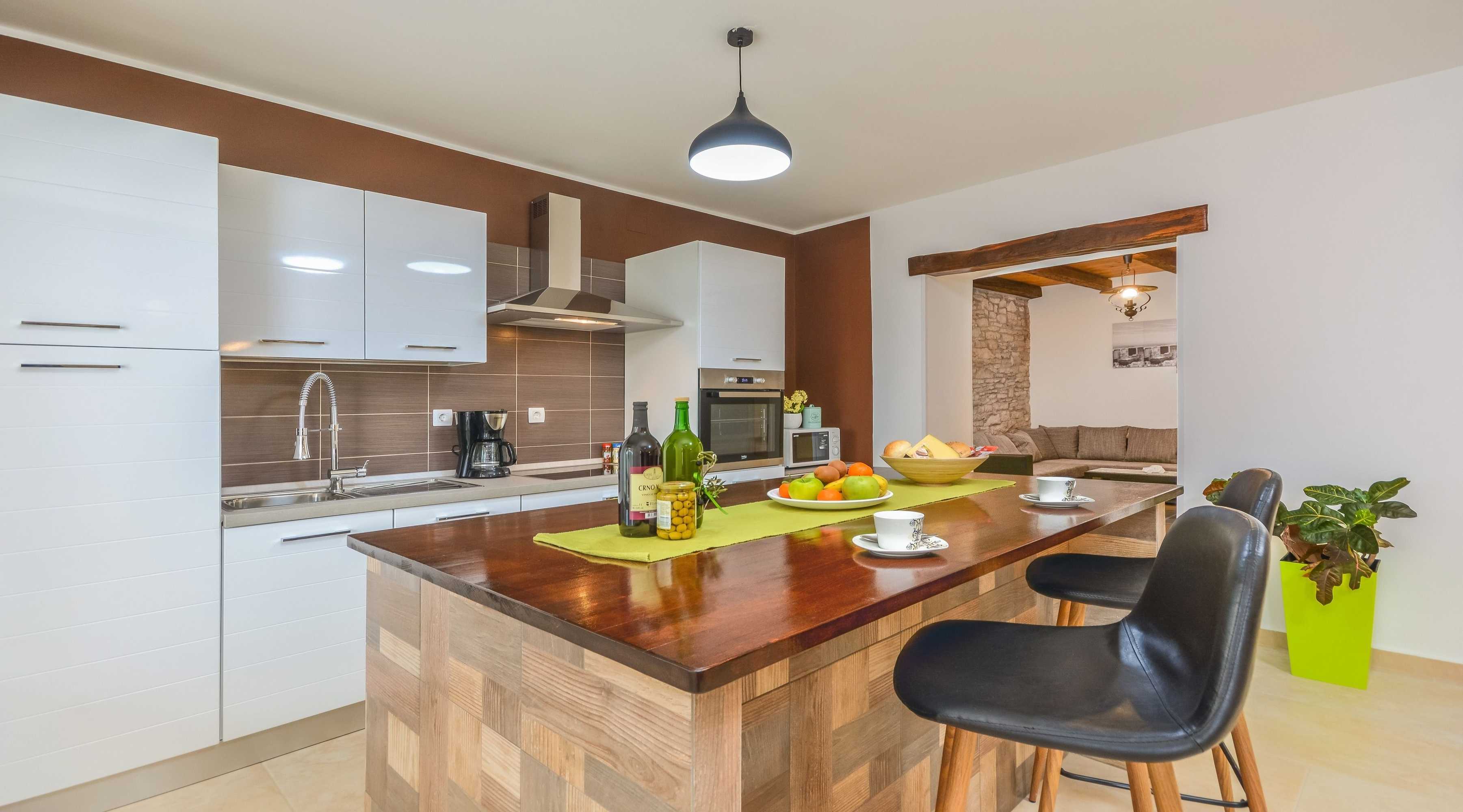 Gift card for Villa Martin - Fast Wifi, Near Restaurant, Fenced Yard, Pavilion, Center of Village