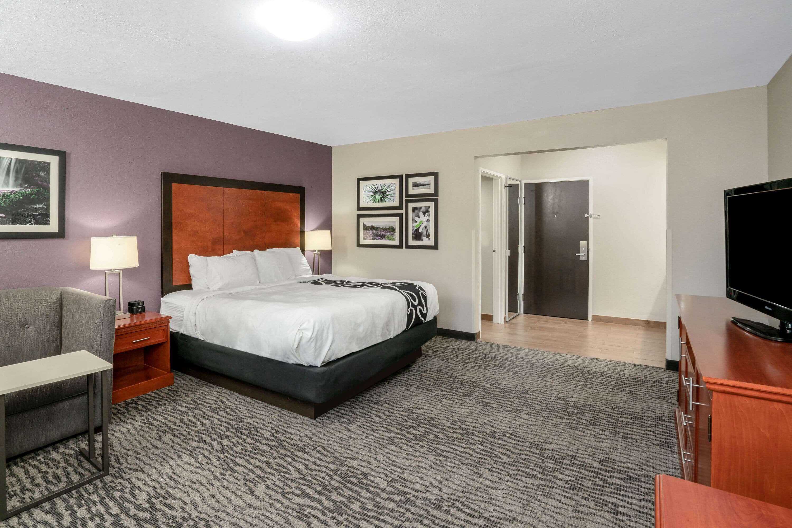 Gift card for La Quinta Inn & Suites by Wyndham Knoxville North I-75 Gift card for La Quinta Inn & Suites by Wyndham Knoxville North I-75