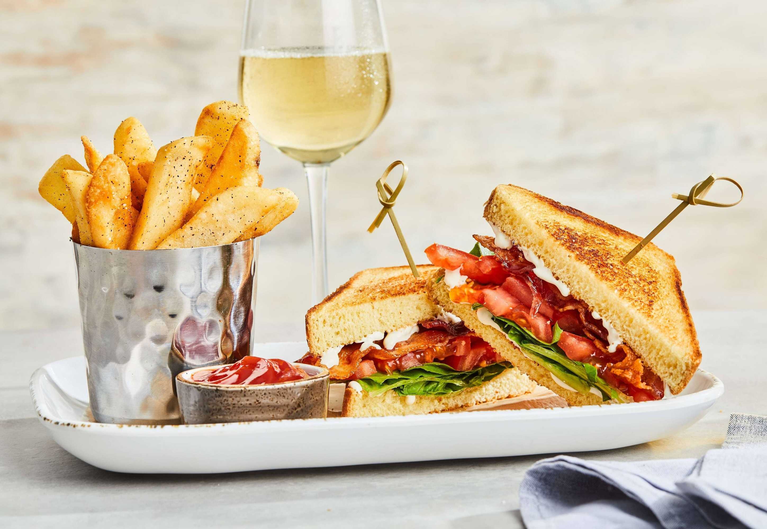 Gift card for Courtyard by Marriott Wilmington Downtown Gift card for Courtyard by Marriott Wilmington Downtown