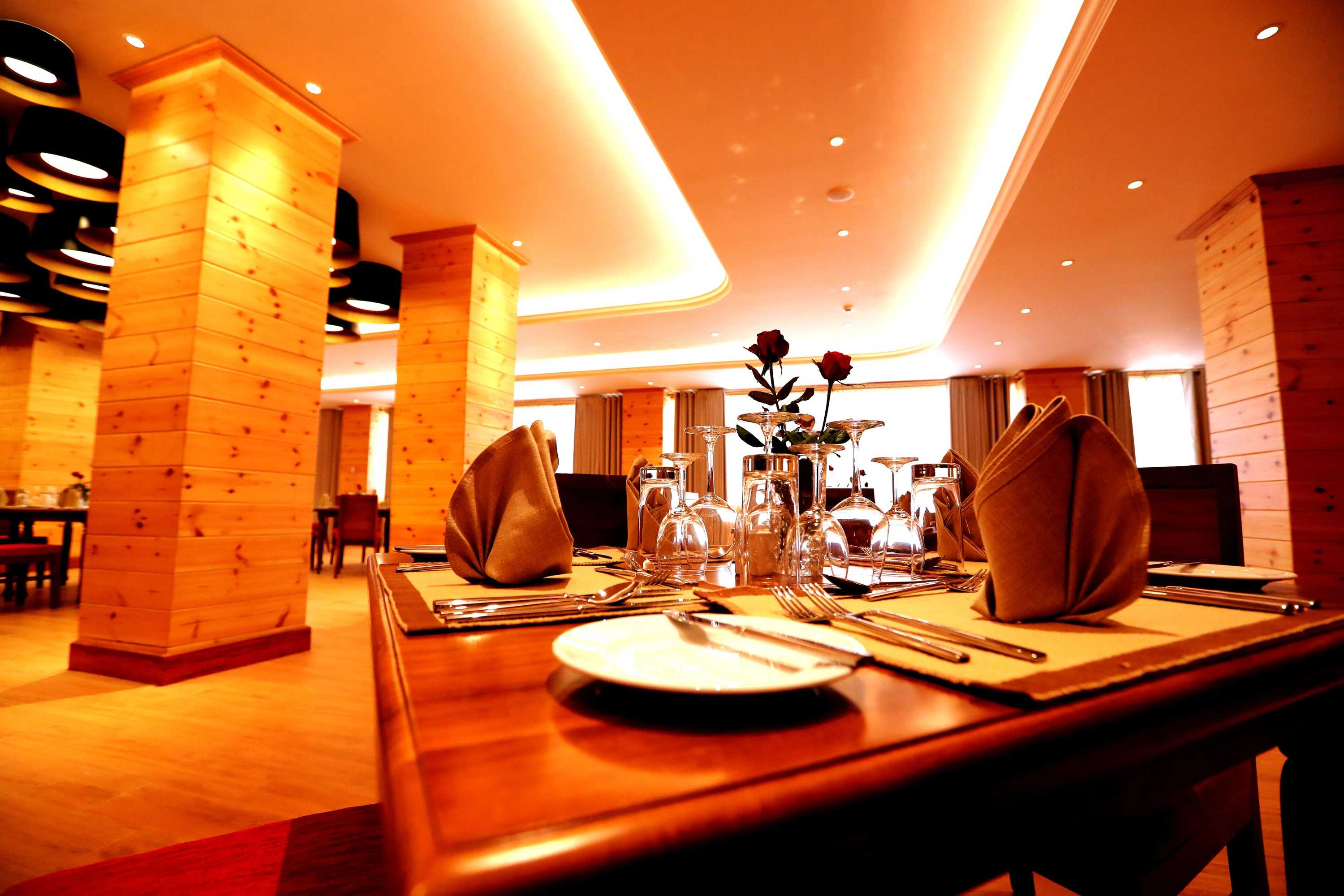 Gift card for Araliya Red - Budget Friendly Hotel- Where You Find Stunning 360 Panoramic View of Nuwara Eliya