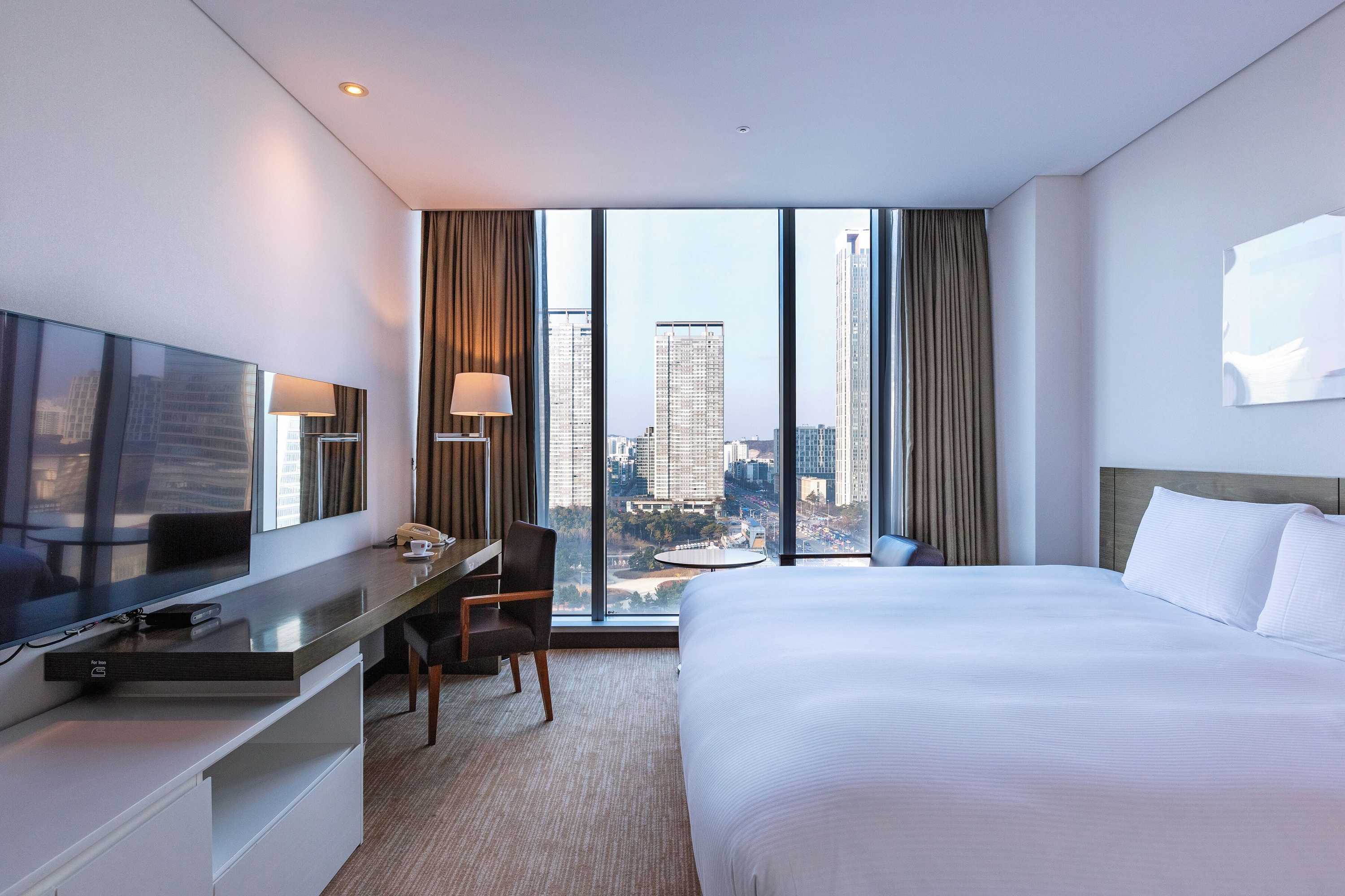 Gift card for Orakai Songdo Park Hotel, BW Premier Collection Gift card for Orakai Songdo Park Hotel, BW Premier Collection