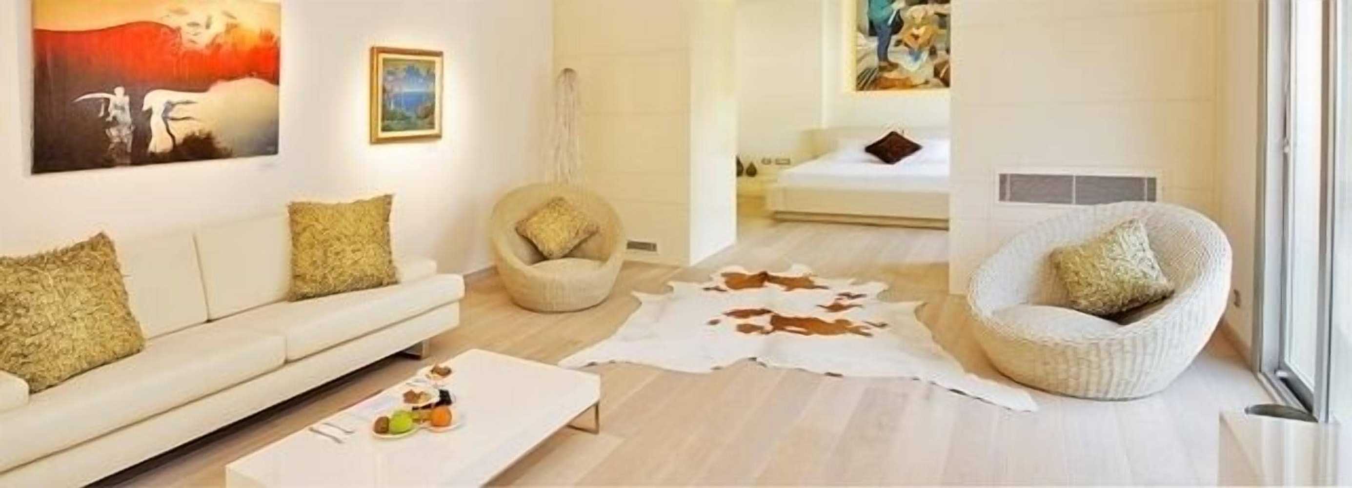 Gift card for Casa Dell'arte Hotel of Arts & Leisure