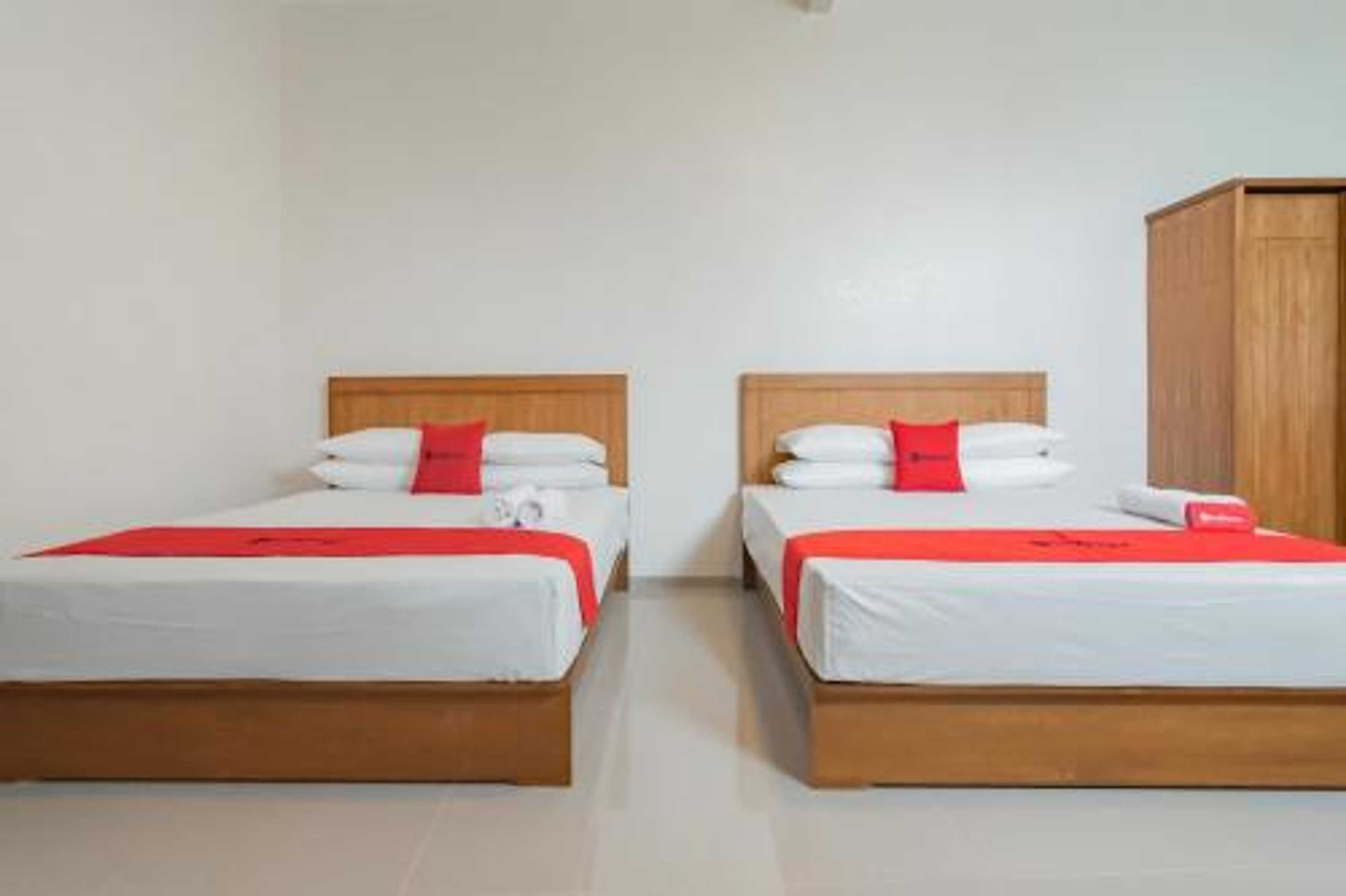 Gift card for Perintis Guesthouse Tasikmalaya by Reddoorz Gift card for Perintis Guesthouse Tasikmalaya by Reddoorz