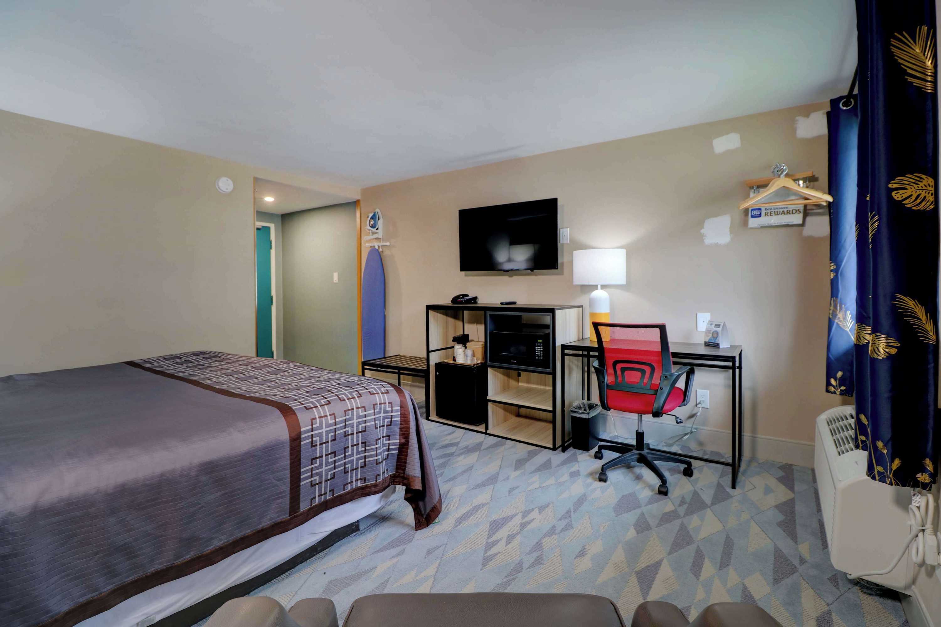 Gift card for Yankee Clipper Inn, Surestay Collection by Best Western Gift card for Yankee Clipper Inn, Surestay Collection by Best Western
