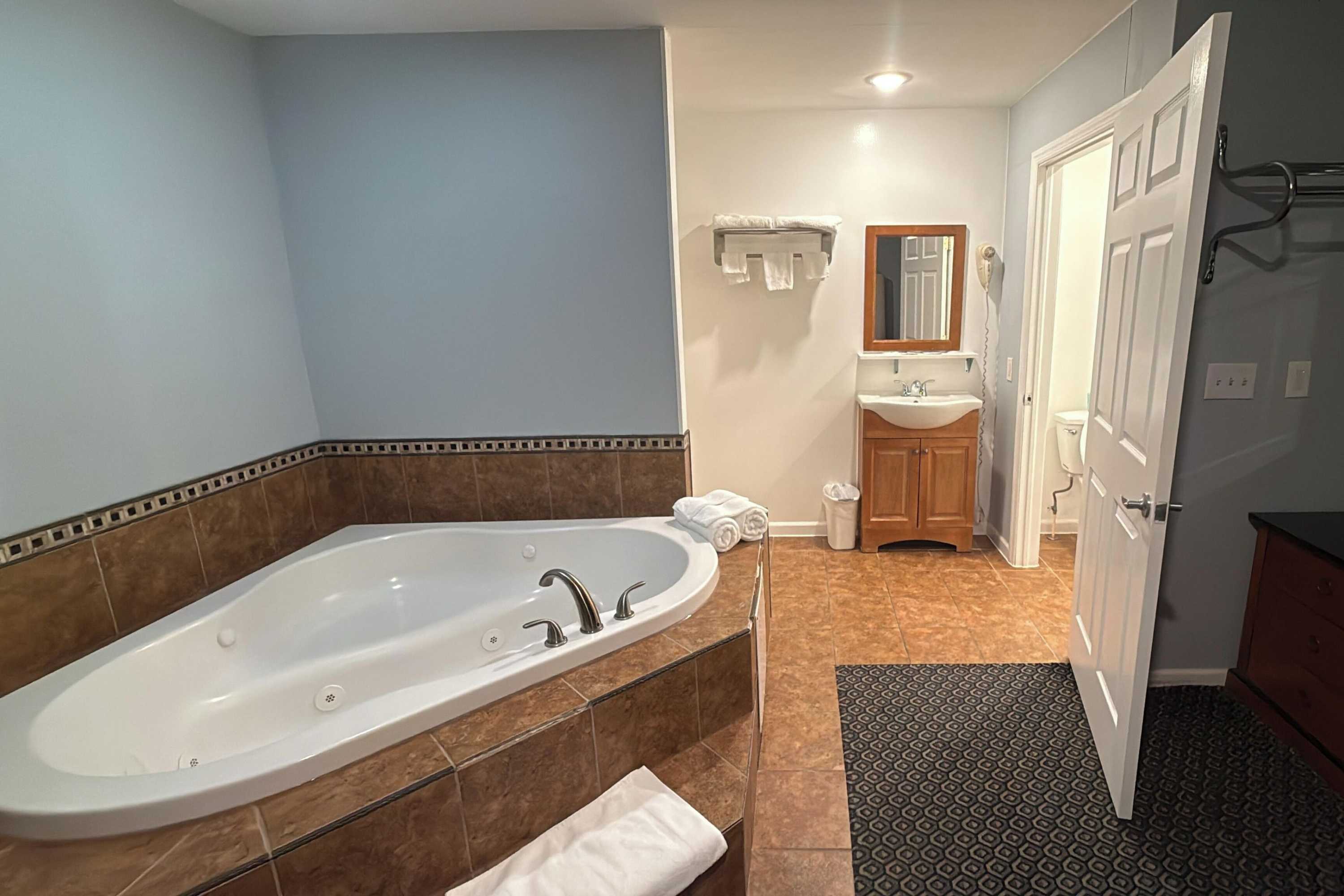 Gift card for At 9 Motel Near Freehold I-195 Gift card for At 9 Motel Near Freehold I-195