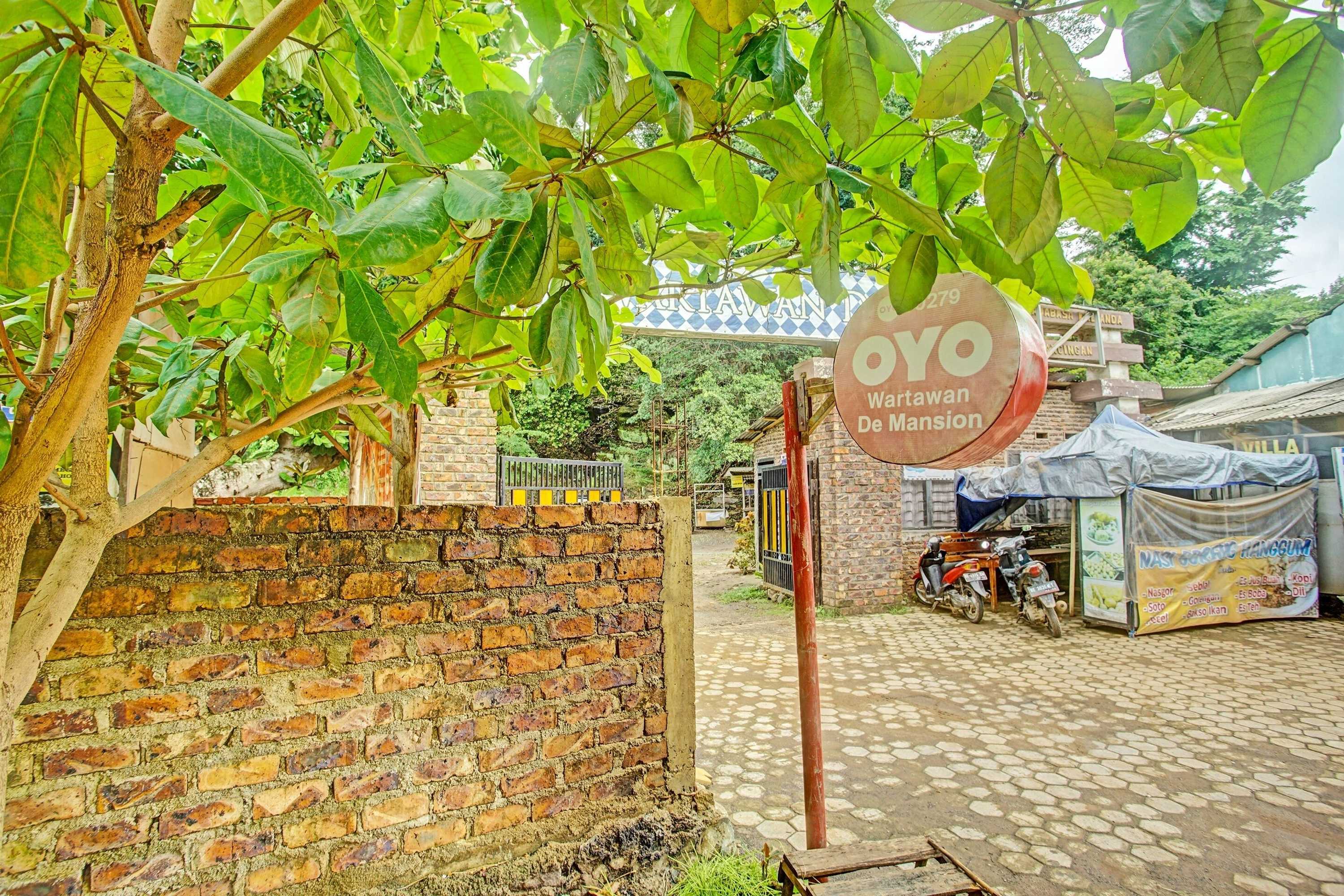 Gift card for Oyo 90279 Wartawan De Mansion Gift card for Oyo 90279 Wartawan De Mansion