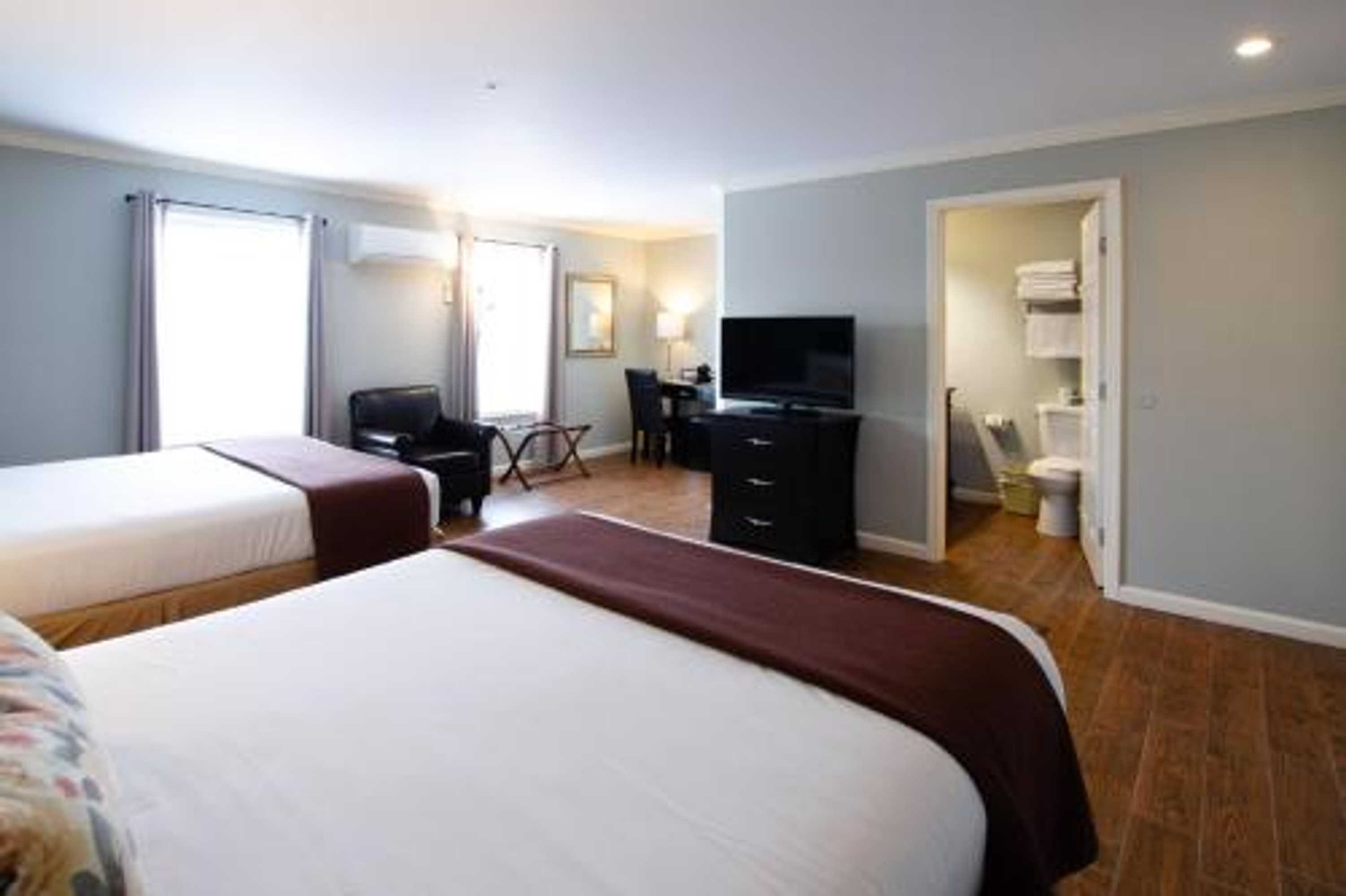 Gift card for The Dahlonega Square Hotel & Villas Gift card for The Dahlonega Square Hotel & Villas