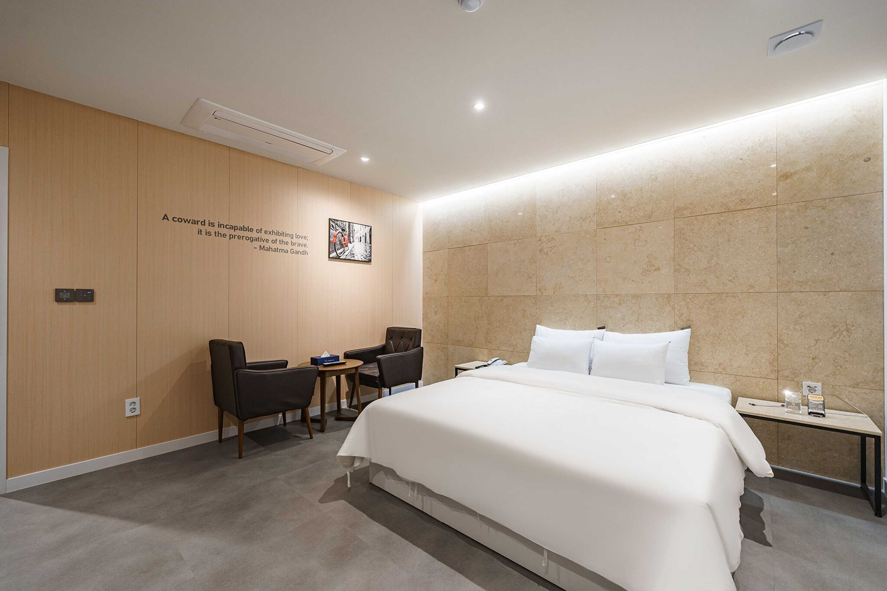 Gift card for Hotel Millennium