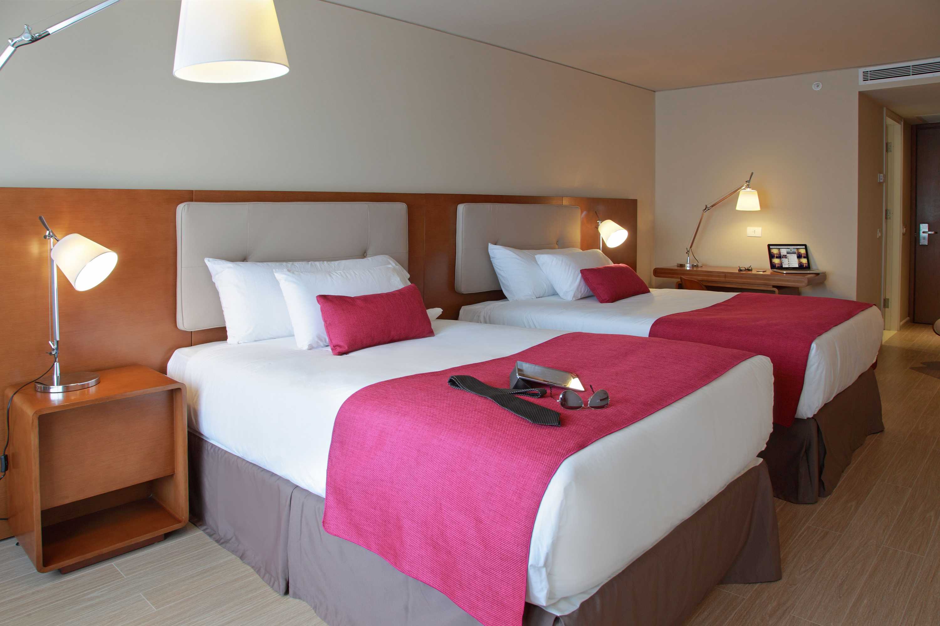 Gift card for Dazzler by Wyndham Montevideo Gift card for Dazzler by Wyndham Montevideo