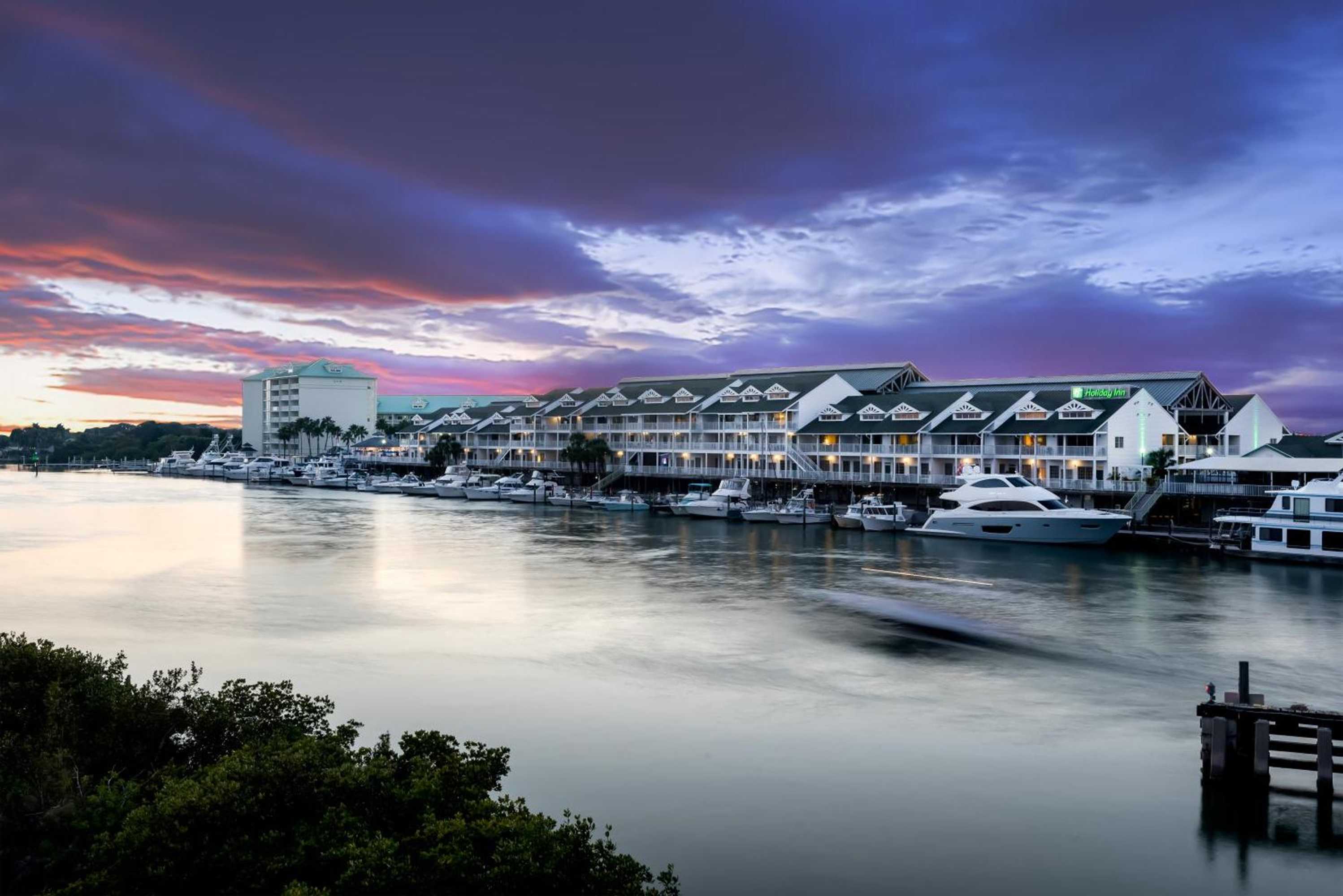 Gift card for Holiday Inn Hotel & Suites Clearwater Beach S-Harbourside Gift card for Holiday Inn Hotel & Suites Clearwater Beach S-Harbourside